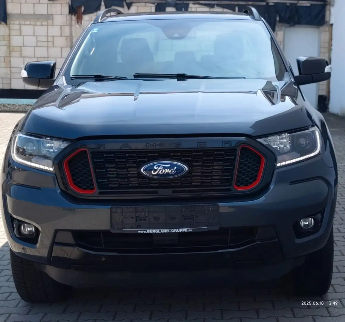Ford Ranger Wildtrak Doppelkabine 4x4 Thunder Grau - 2