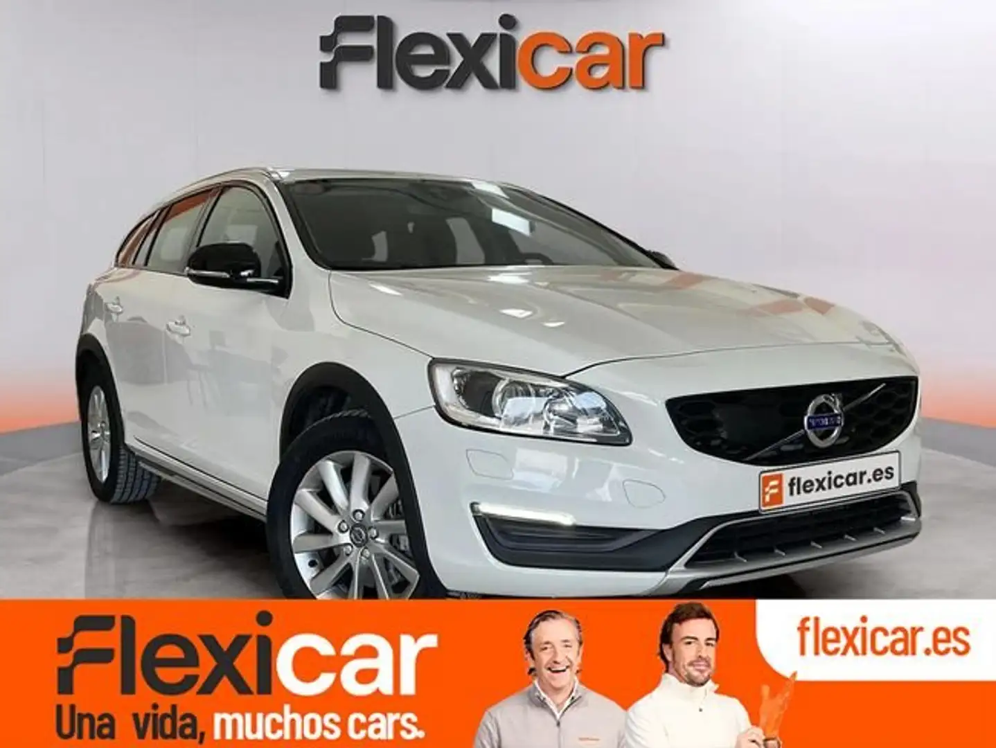 Volvo V60 D3 Momentum 150 Blanco - 1