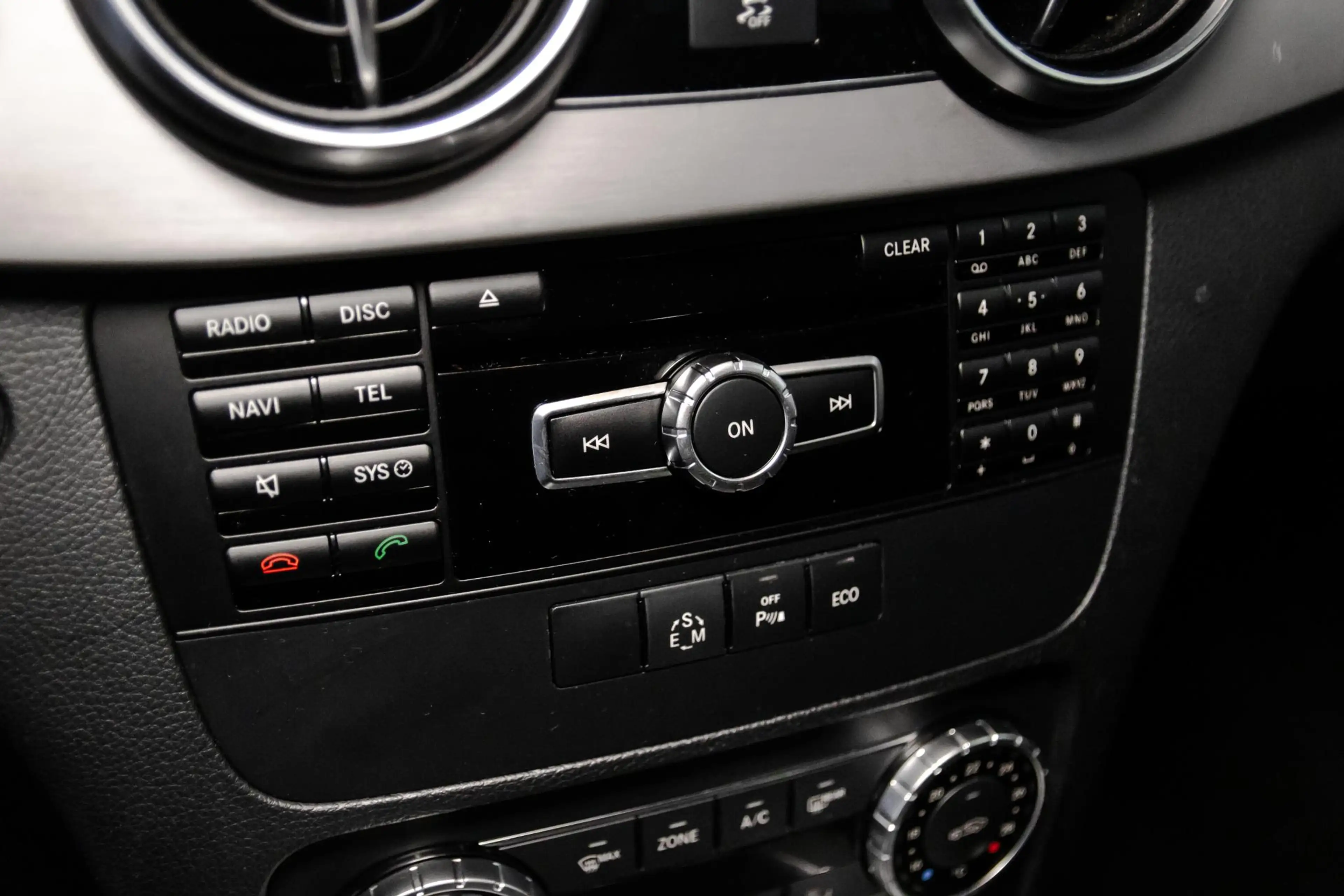 Mercedes-Benz GLK 250 Ambition NAP/AUTOMAAT/LED/NETTEAUTO — photo 17