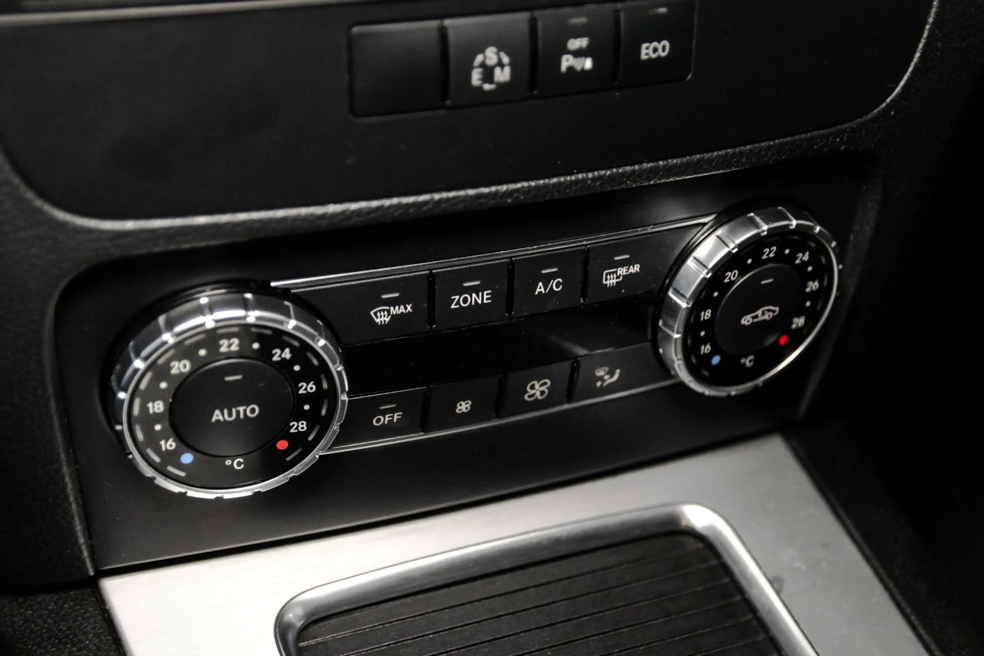 Mercedes-Benz GLK 250 Ambition NAP/AUTOMAAT/LED/NETTEAUTO — photo 15