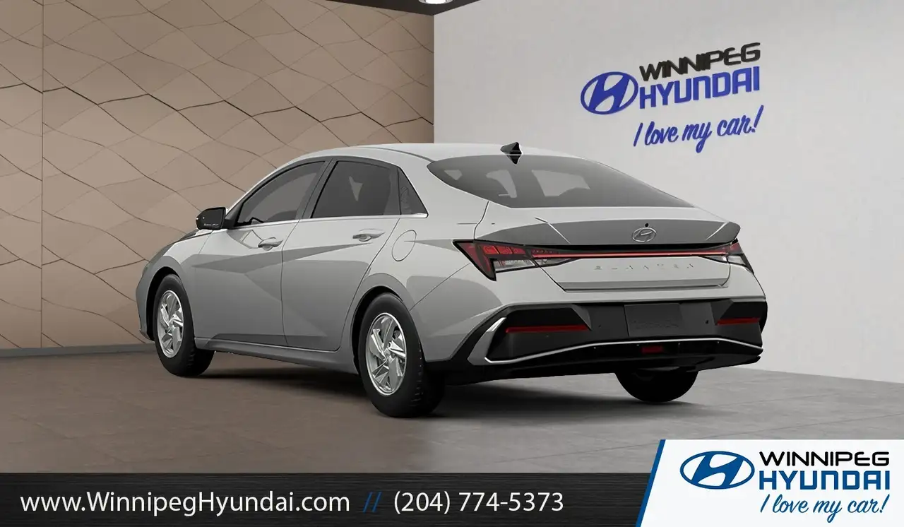 Hyundai ELANTRA снимка Hyundai ELANTRA