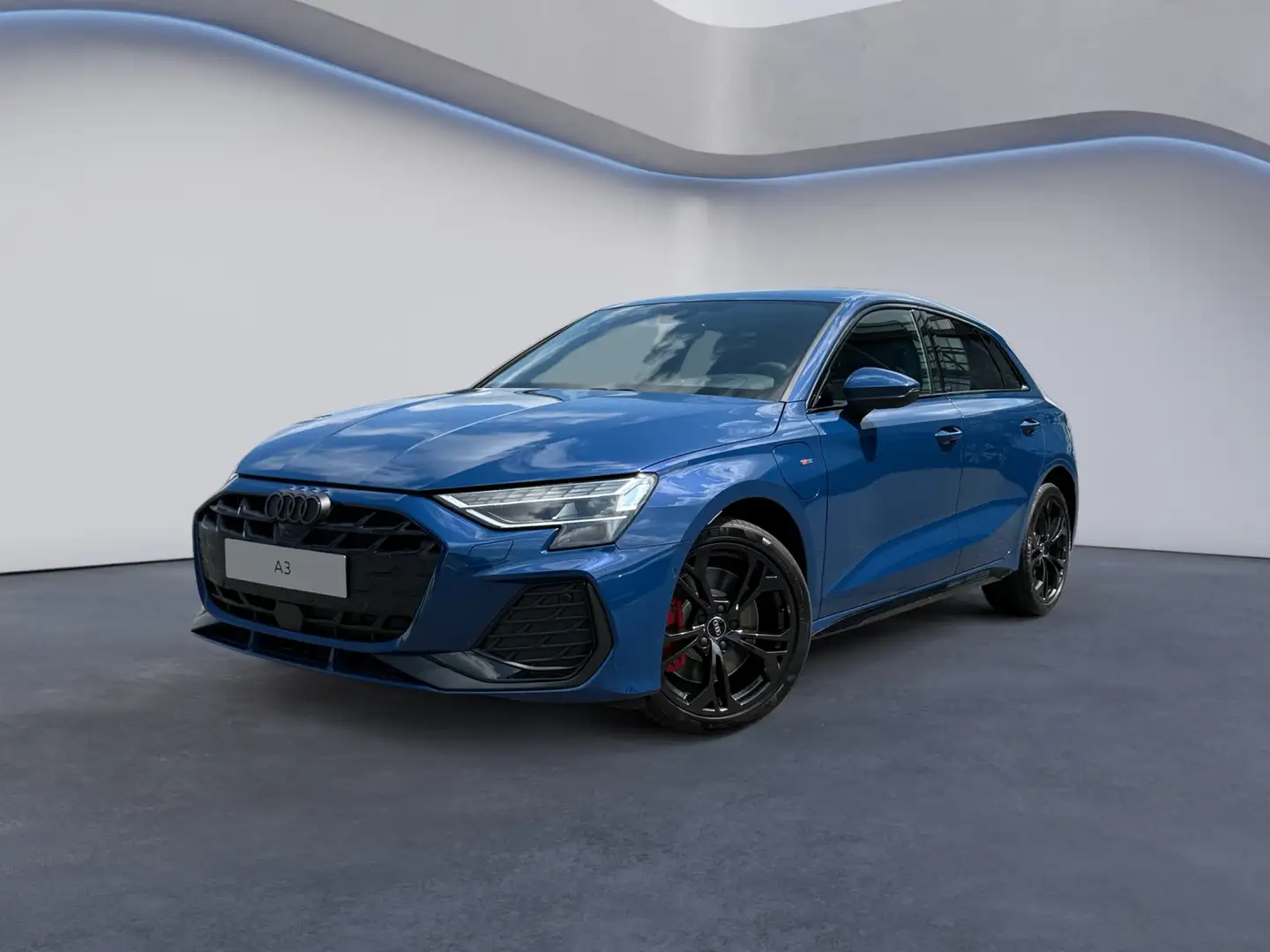 Audi A3 Sportback 45 TFSI e S line MATRIX+KAMERA+ACC Blauw - 1