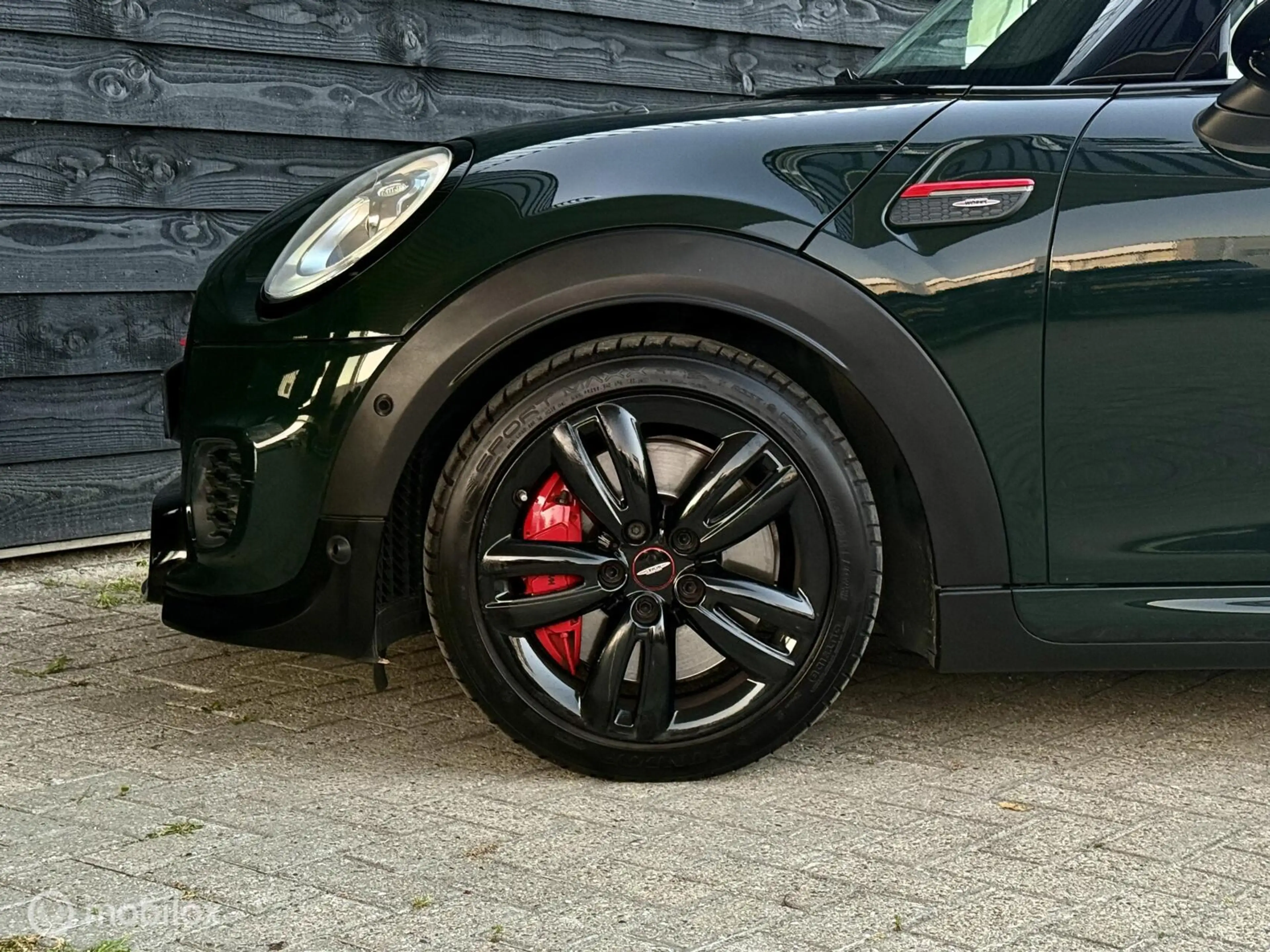 MINI John Cooper Works 3-Deurs 2.0 Chili | Automaat | LED | 231 PK — photo 10