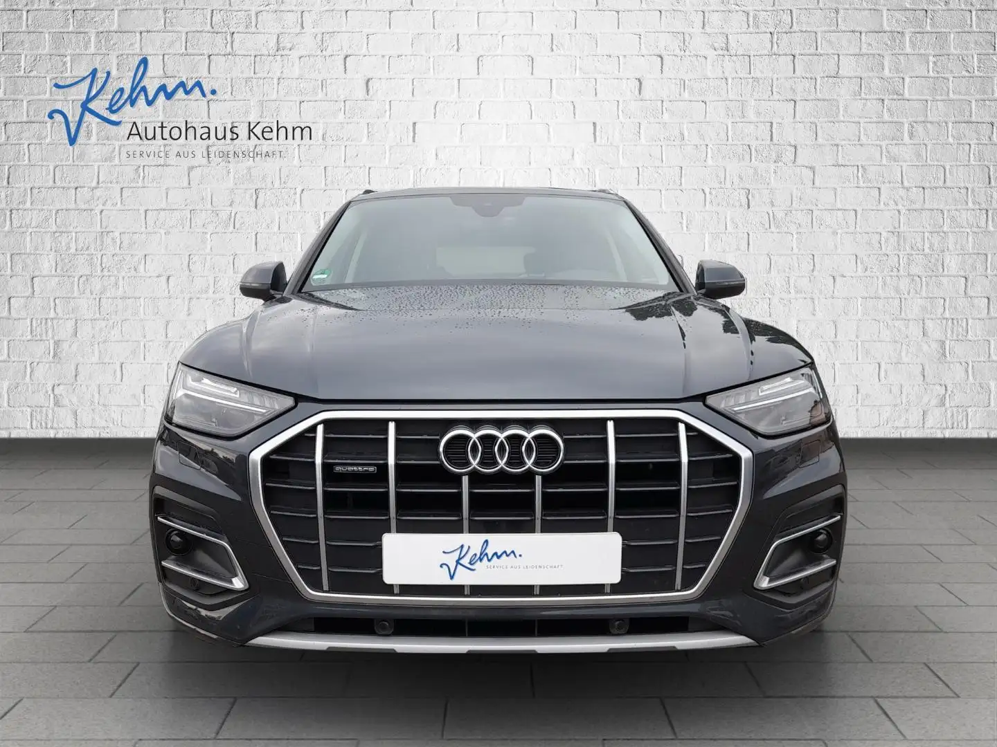 Audi Q5 Advanced Q5 40 TDI AHK|Matrix|Business|NAV|Cam|Sound Grau - 2