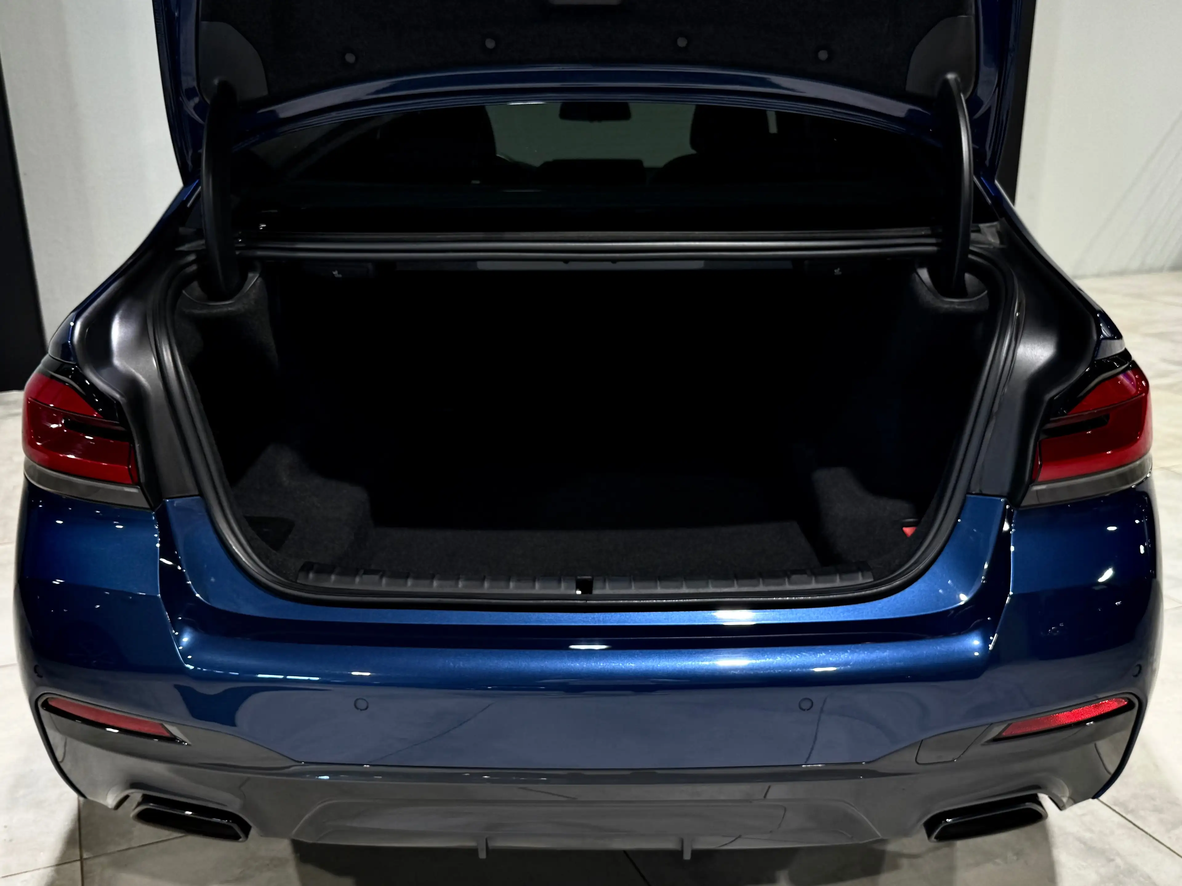 BMW 518 520dAS 190CV PACK M" ViRTUAL COCKPiT CARPLAY NAVi ++ — photo 6