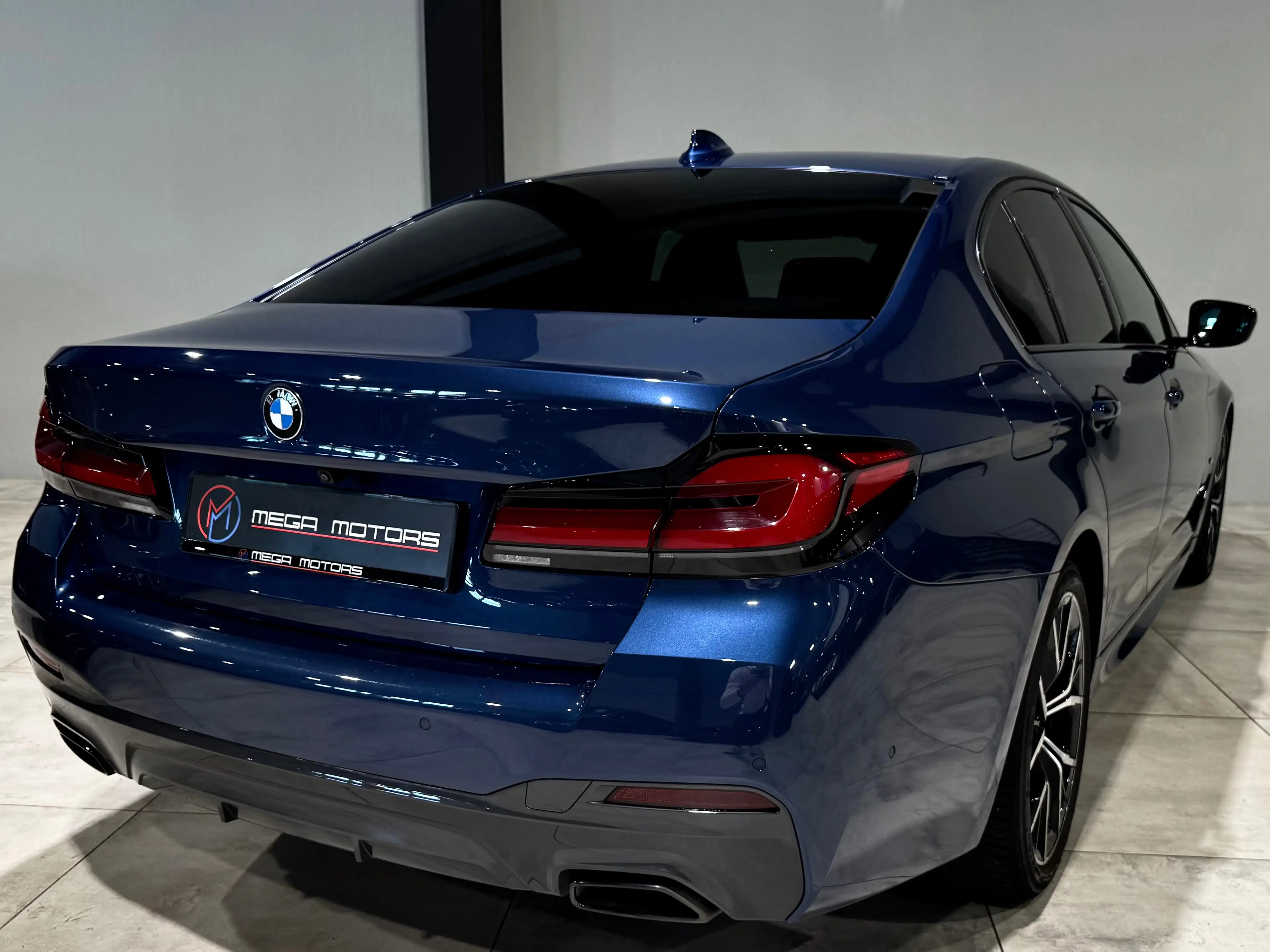BMW 518 520dAS 190CV PACK M" ViRTUAL COCKPiT CARPLAY NAVi ++ — photo 4
