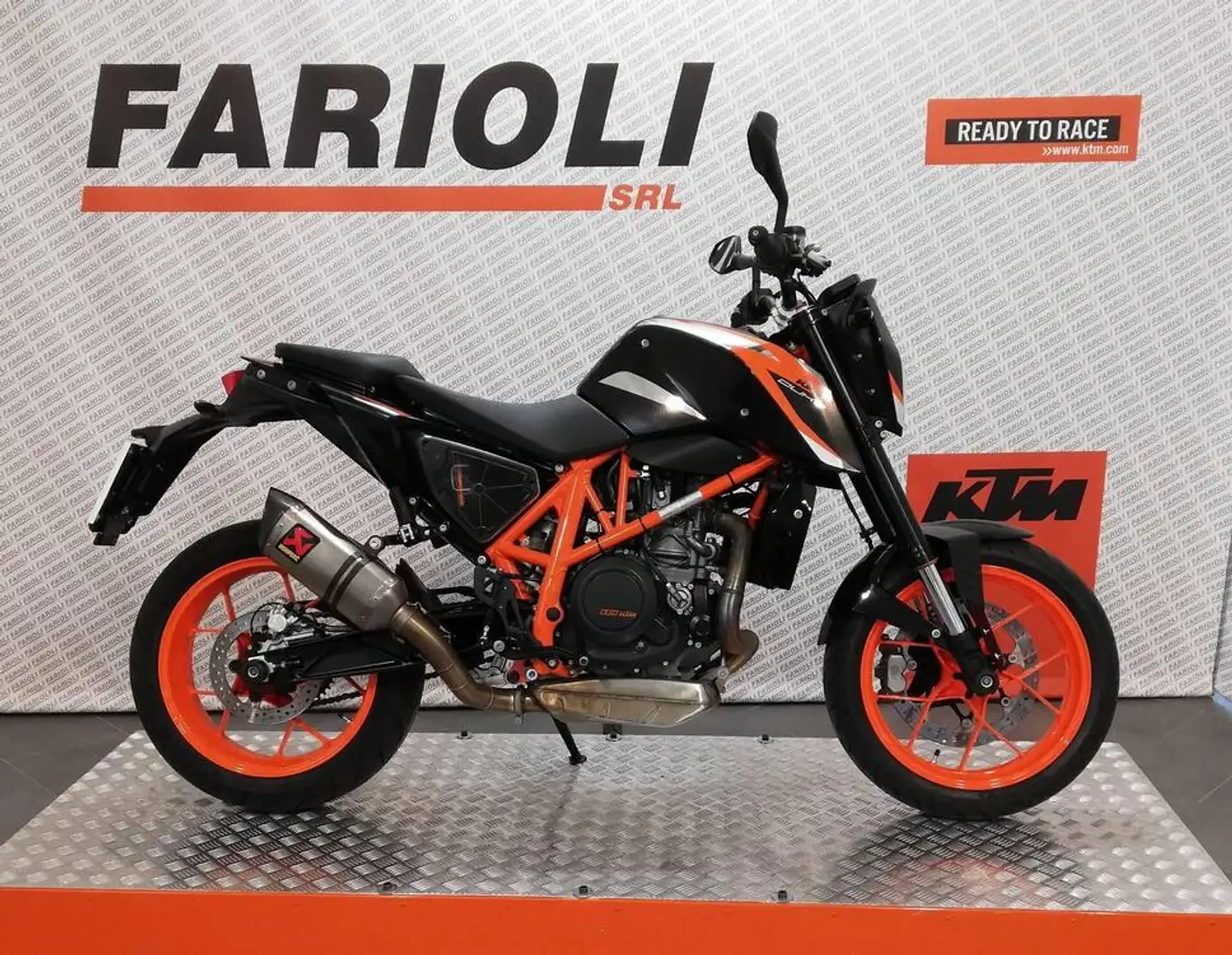 KTM 690 Duke - 1