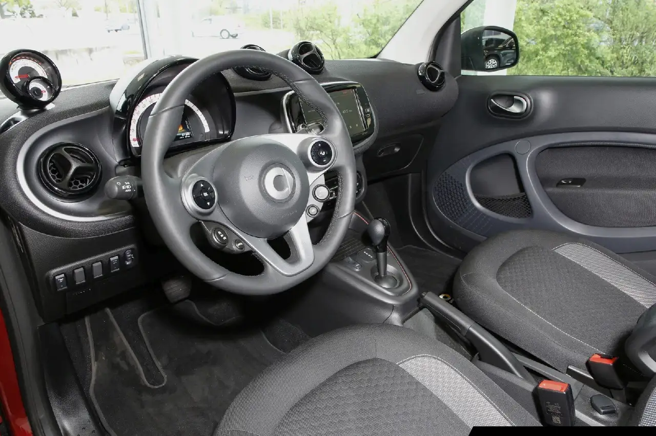 smart forTwo smart EQ fortwo 22kW Bordlader/Exclusive-Paket 11