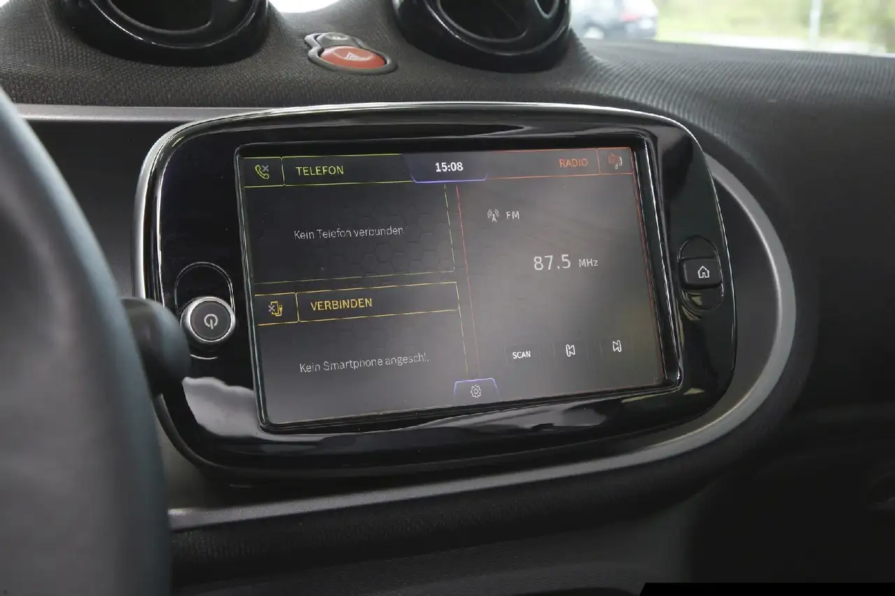 smart forTwo smart EQ fortwo 22kW Bordlader/Exclusive-Paket 12