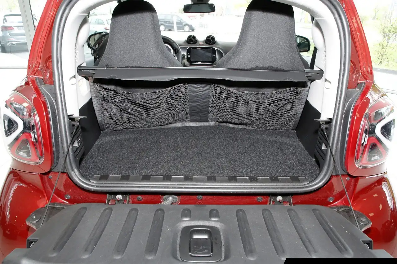 smart forTwo smart EQ fortwo 22kW Bordlader/Exclusive-Paket 15