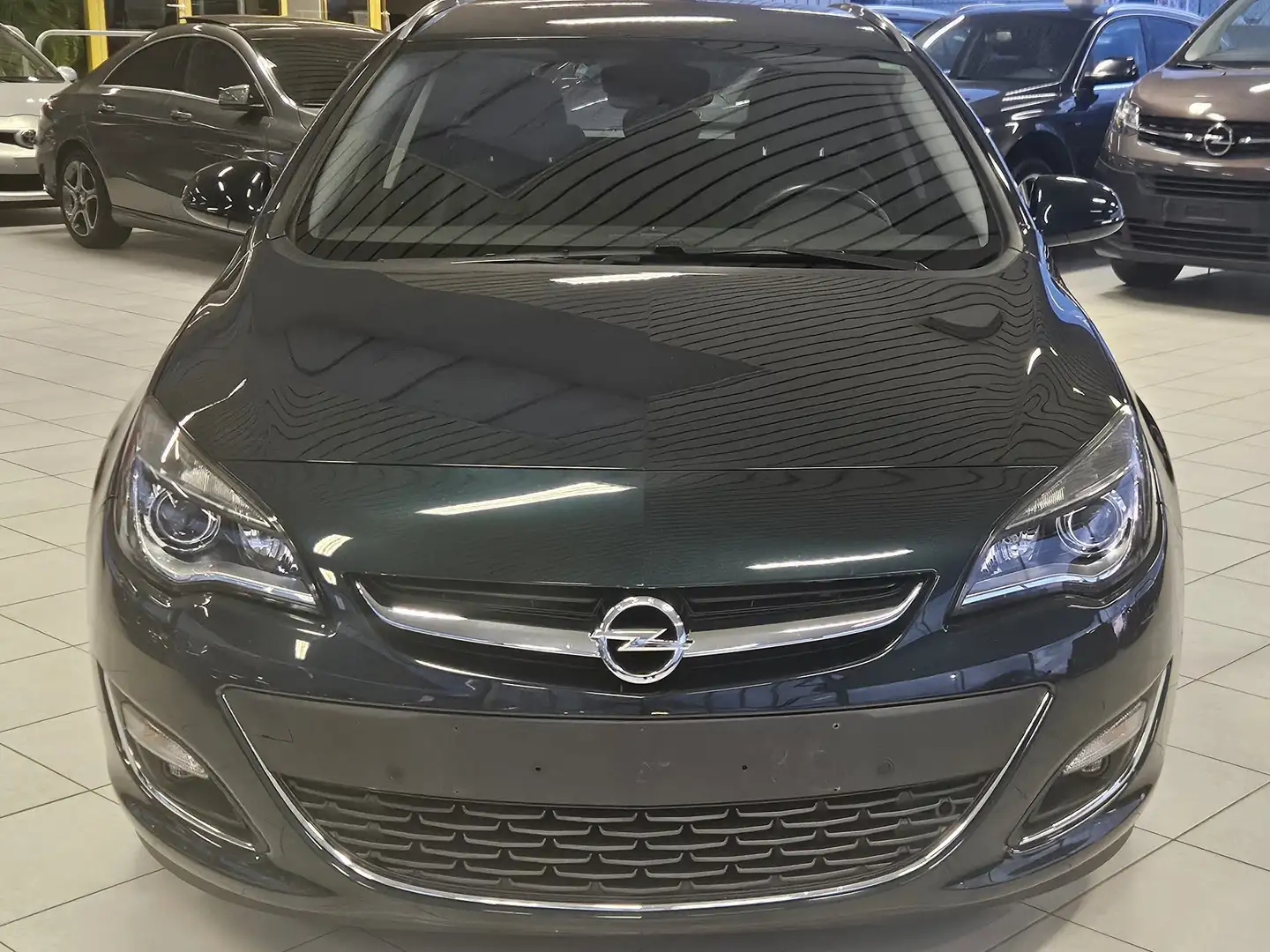 Opel Astra 1.4Turbo BENZINE 103Kw Année 2015,56.000Km Schwarz - 2