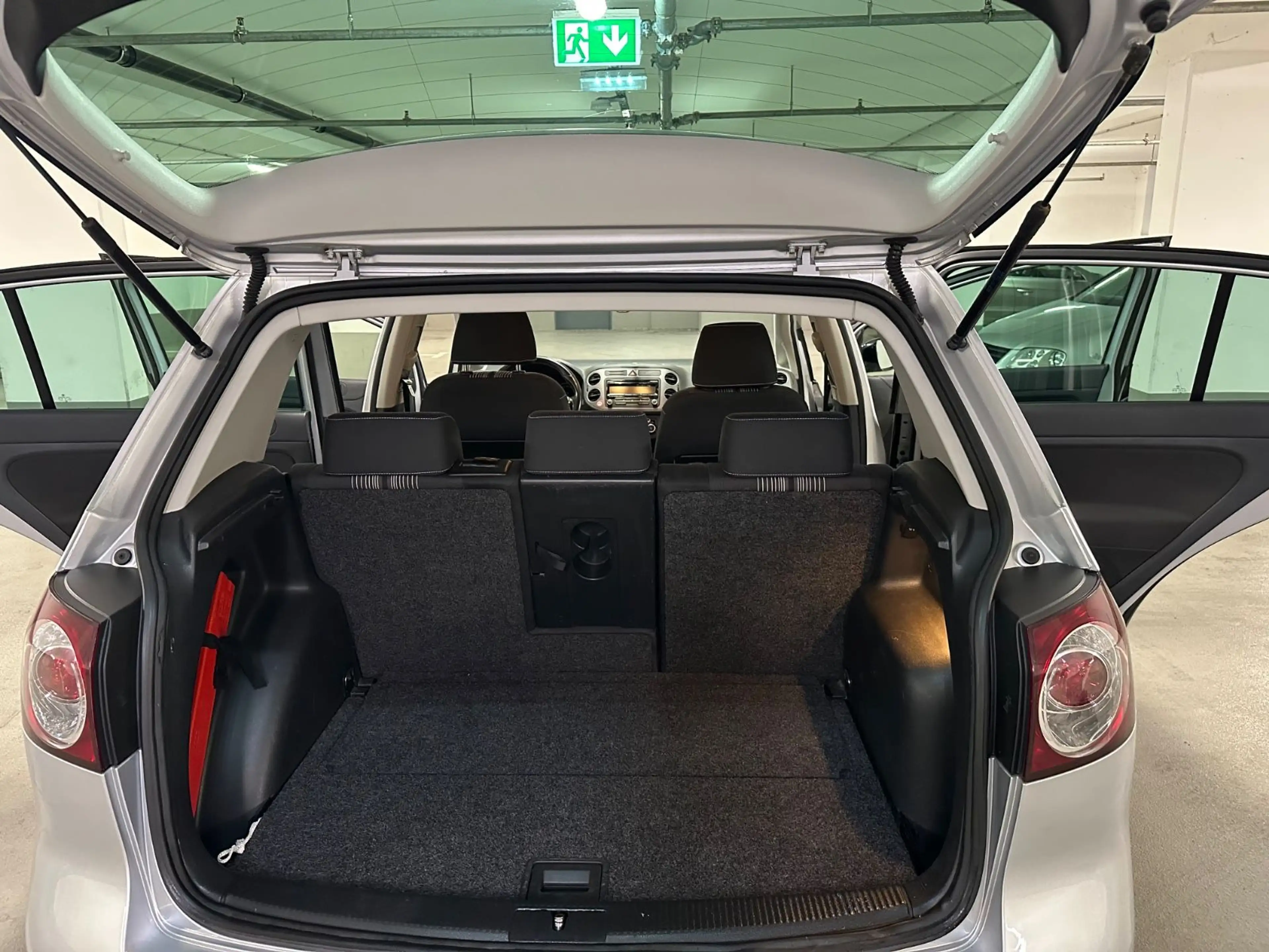 Volkswagen Golf Plus VI Match — photo 14