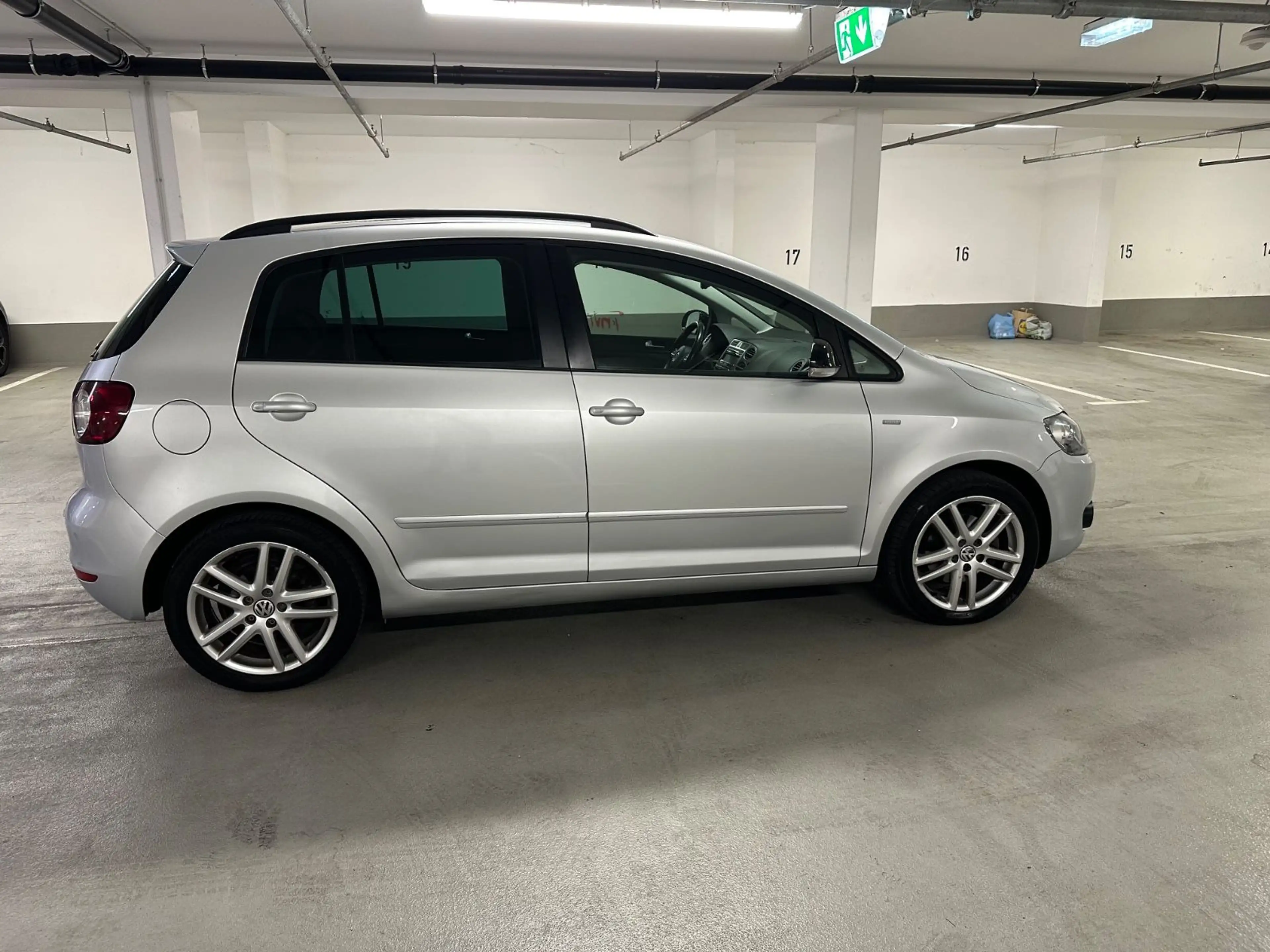 Volkswagen Golf Plus VI Match — photo 8