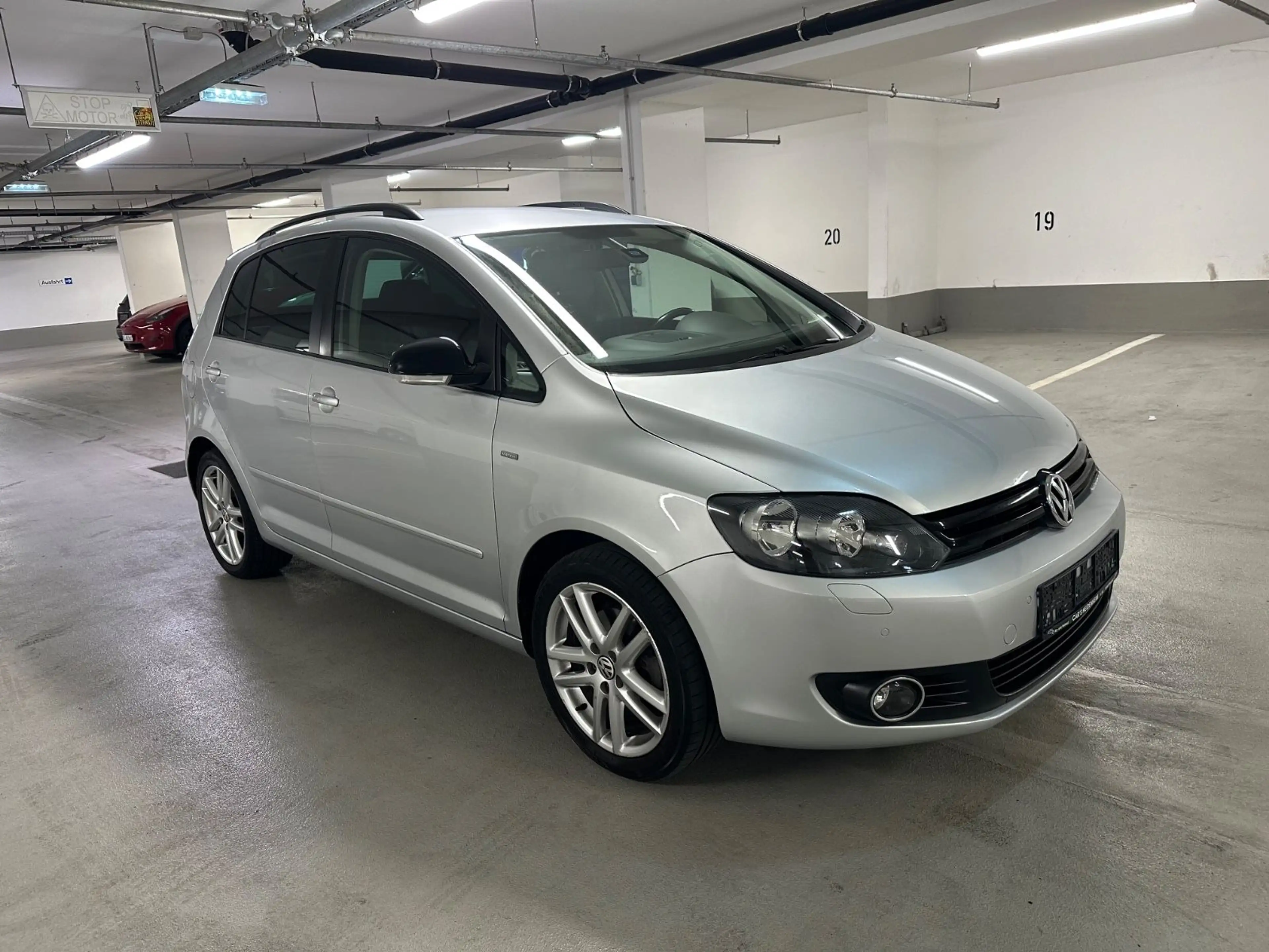 Volkswagen Golf Plus VI Match — photo 10
