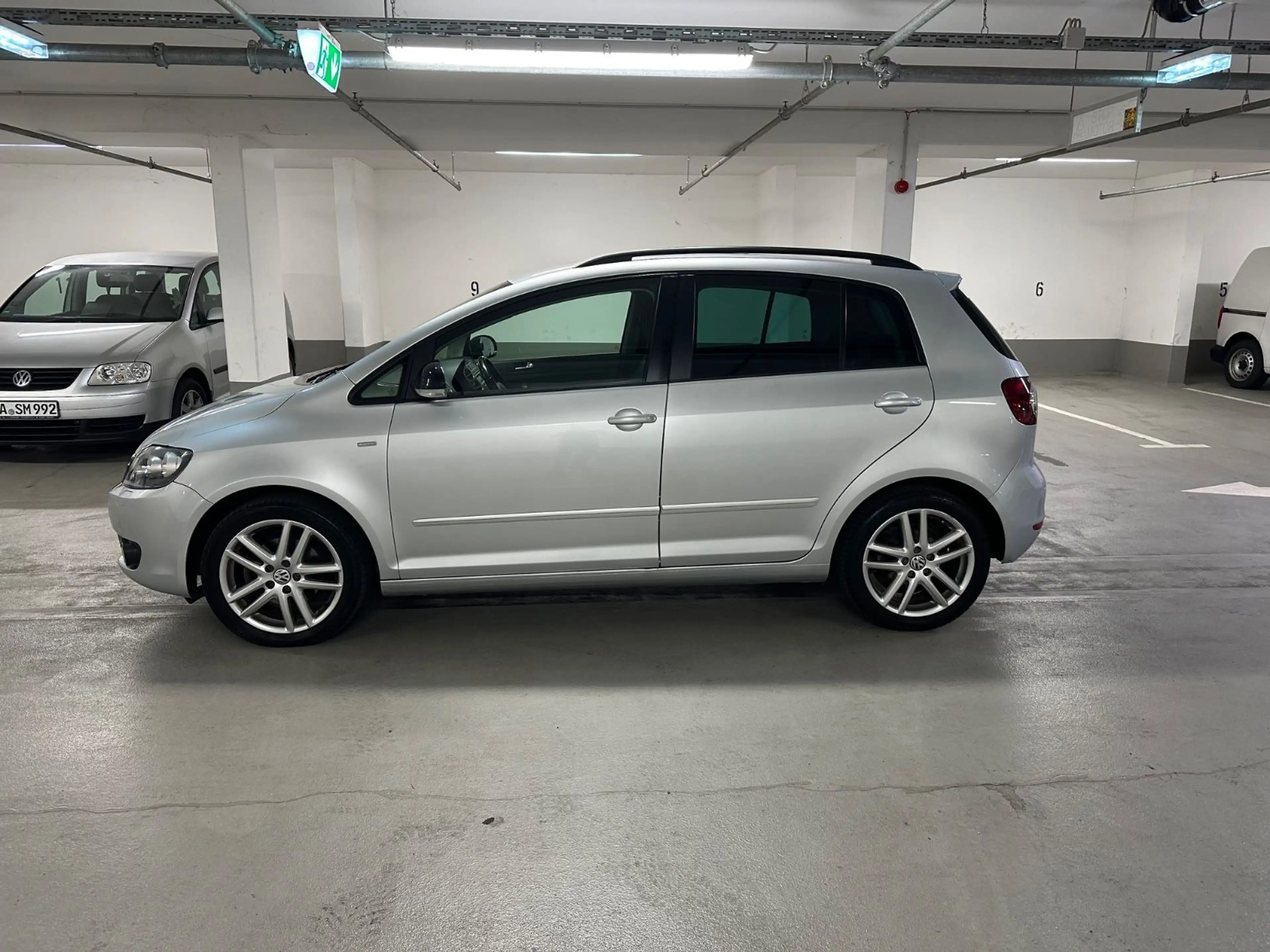 Volkswagen Golf Plus VI Match — photo 3