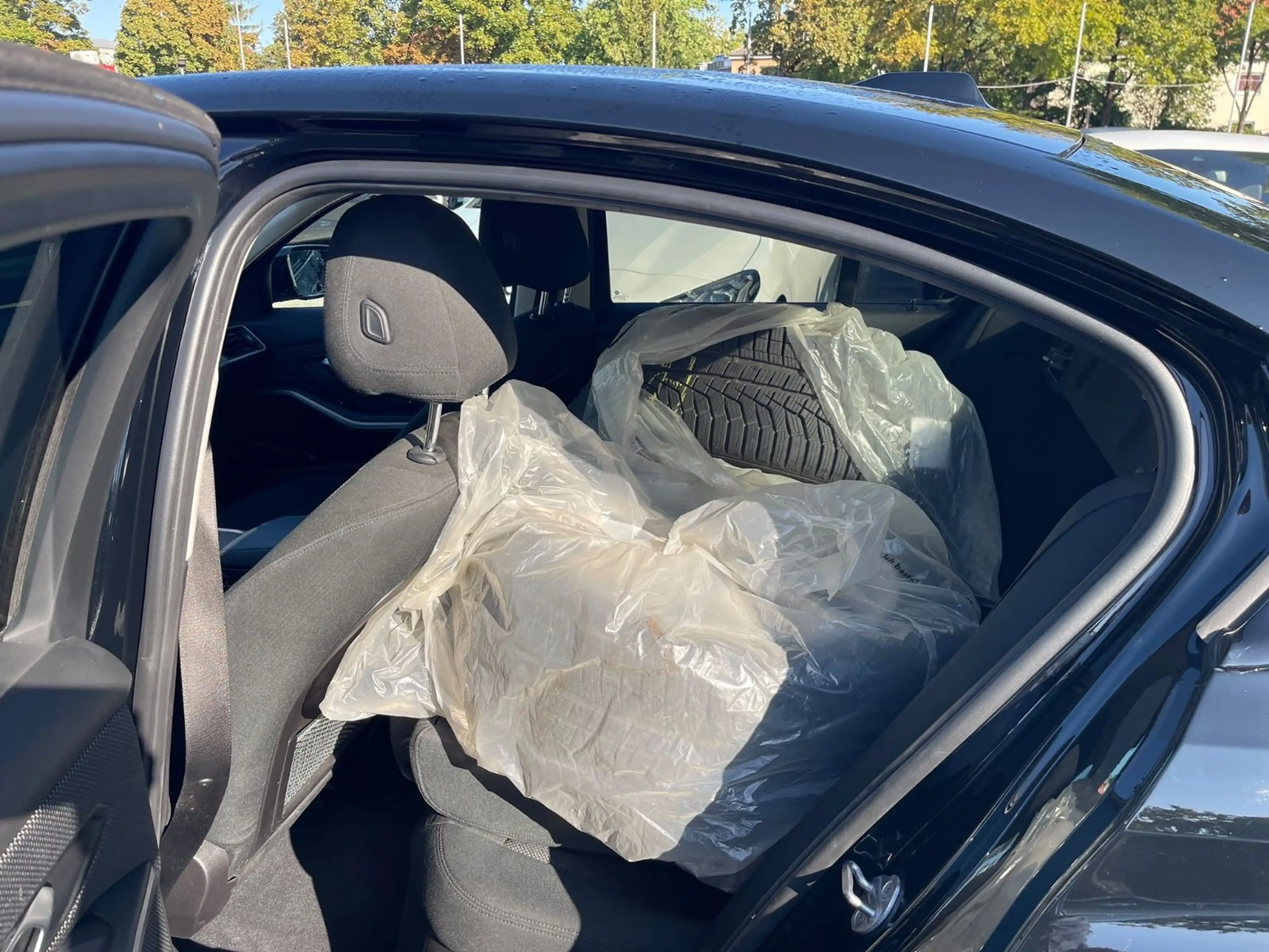 BMW 318 d Automatik — photo 9