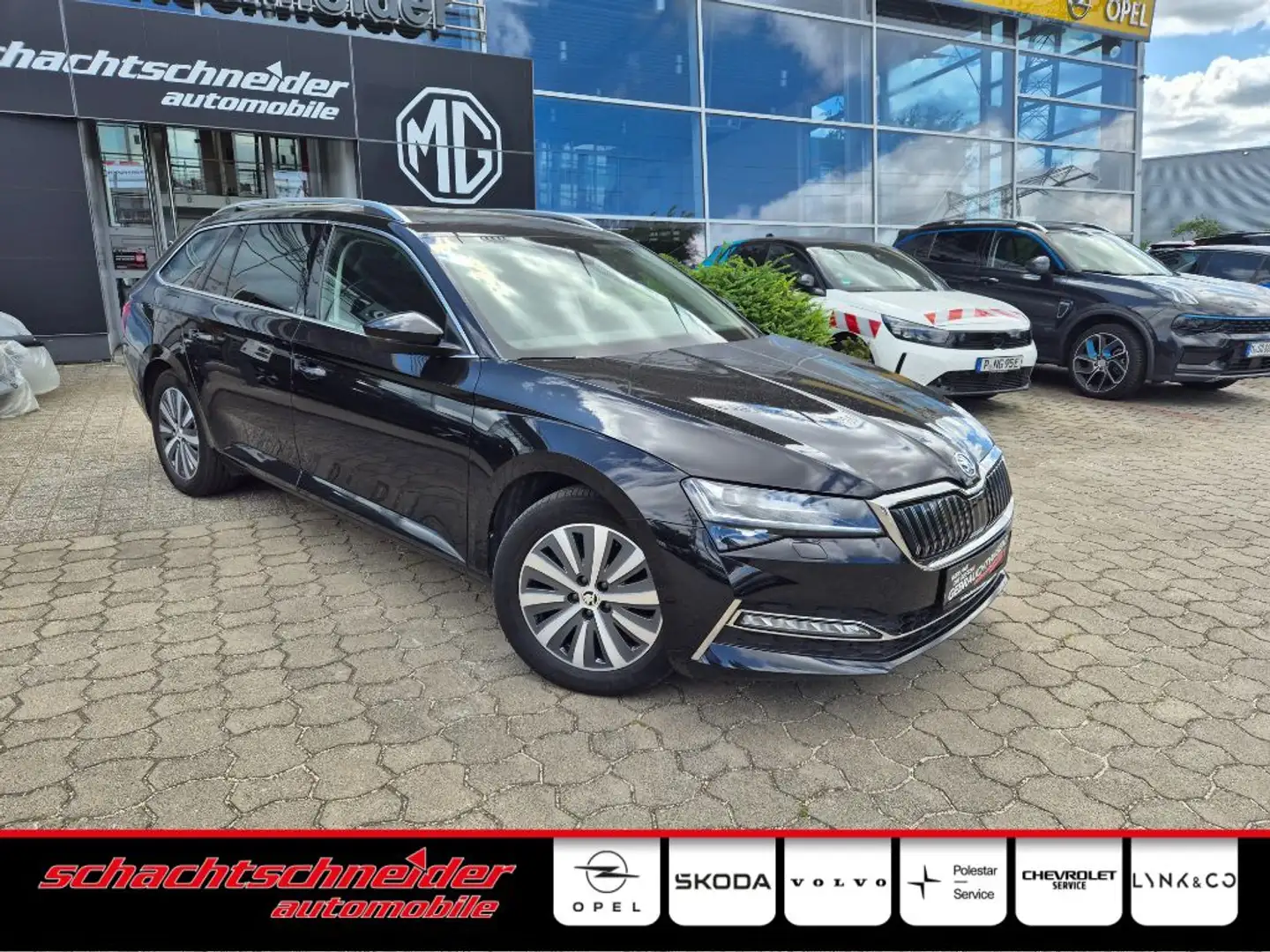 Skoda Superb Combi 1.4 TSI iV DSG Style+Navi+Standh Zwart - 1