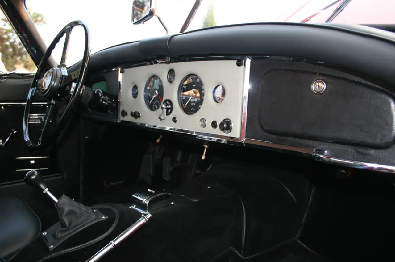 Jaguar XK 150 DHC, foto 7