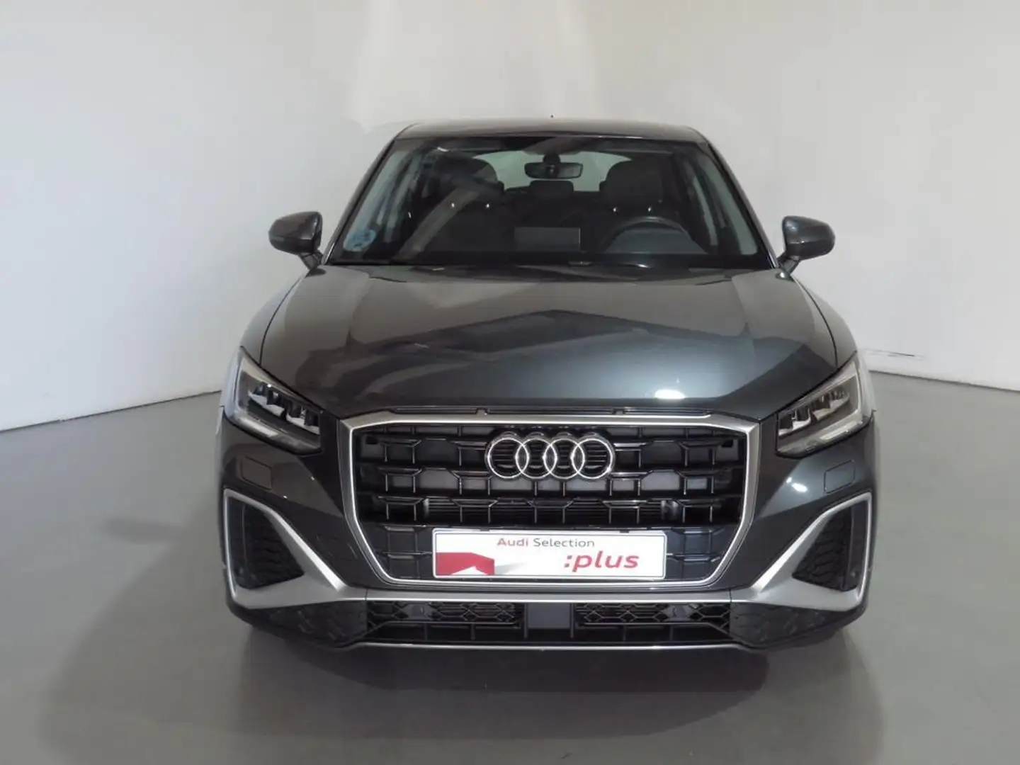 Audi Q2 30 TDI S line S tronic 85kW Gris - 2