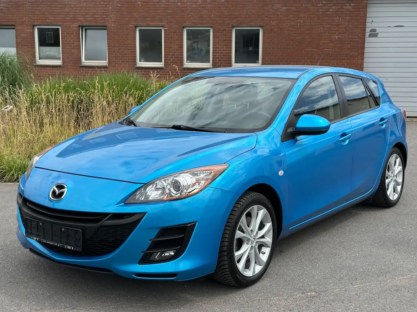 Mazda 3 Lim. 2.0 Benzin Exclusive-Line Navi Bleu - 1