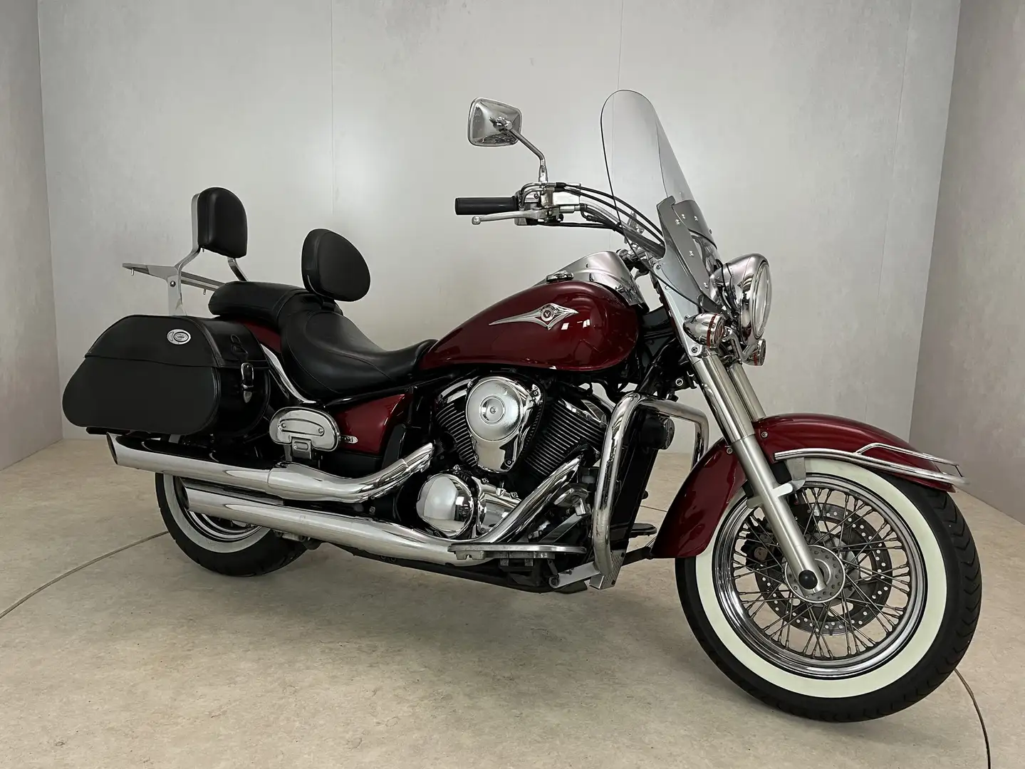 Kawasaki VN 900 CL TOURER Rood - 2
