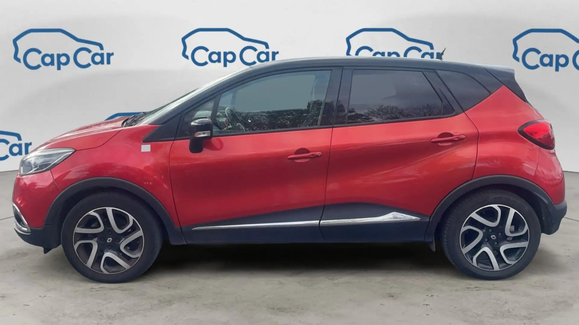 Renault Captur 1.2 TCE 120 Helly Hansen Rouge - 2