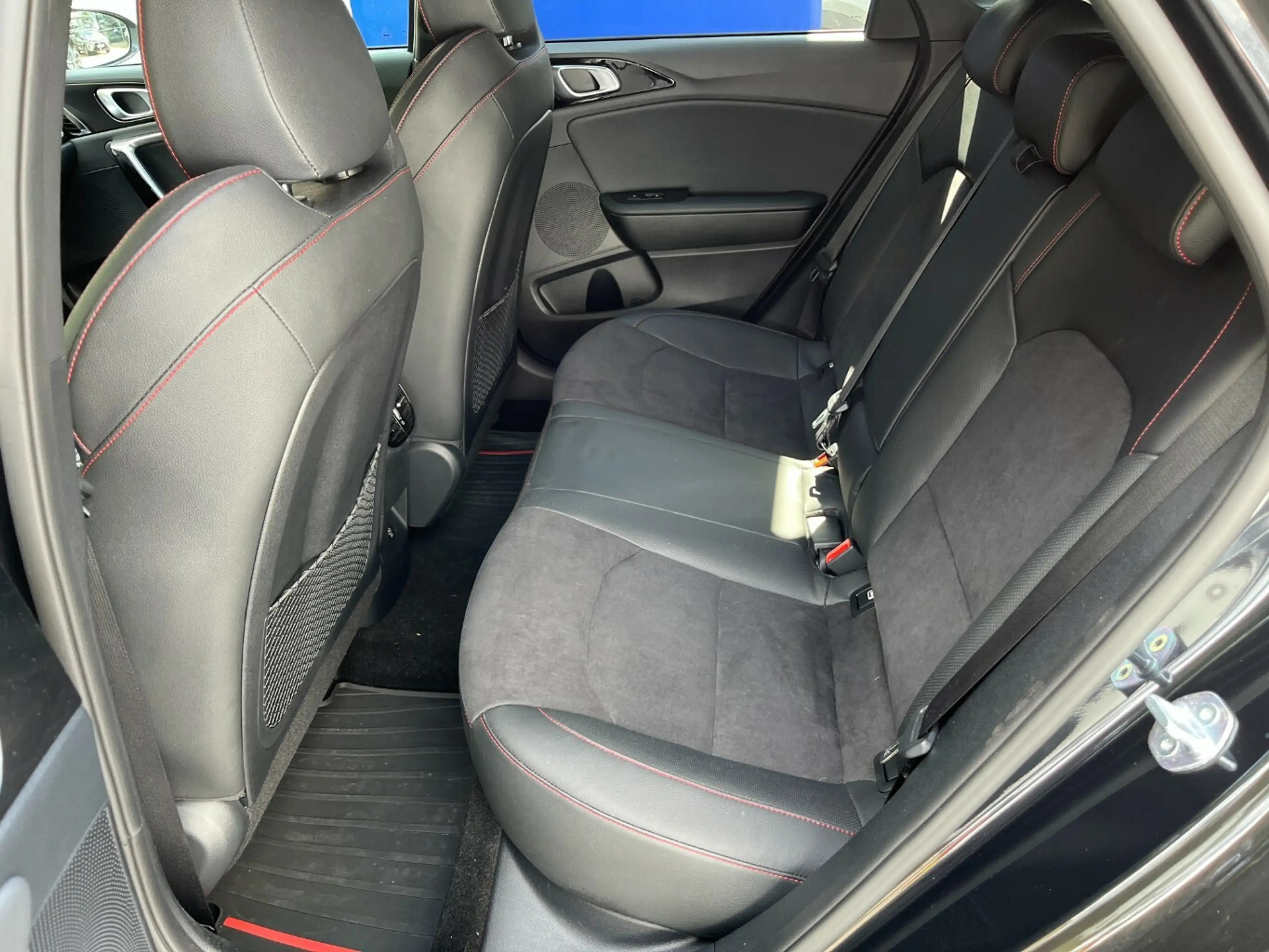 Kia ProCeed / pro_cee'd GT Komfort-Paket, Glasdach — photo 9