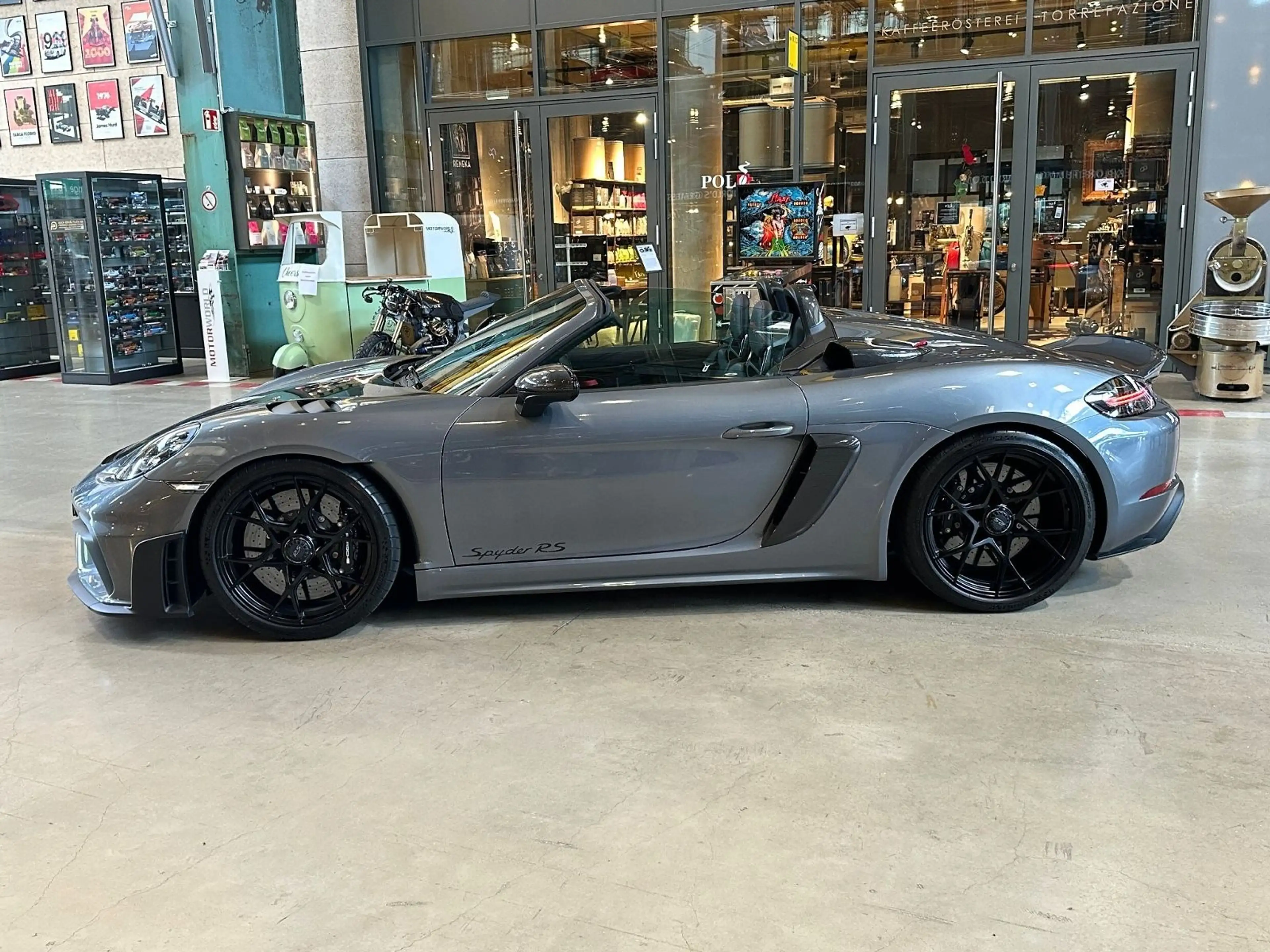 Porsche Boxster Spyder RS/deutsch/1.Hand/Weissach/BOSE — photo 5