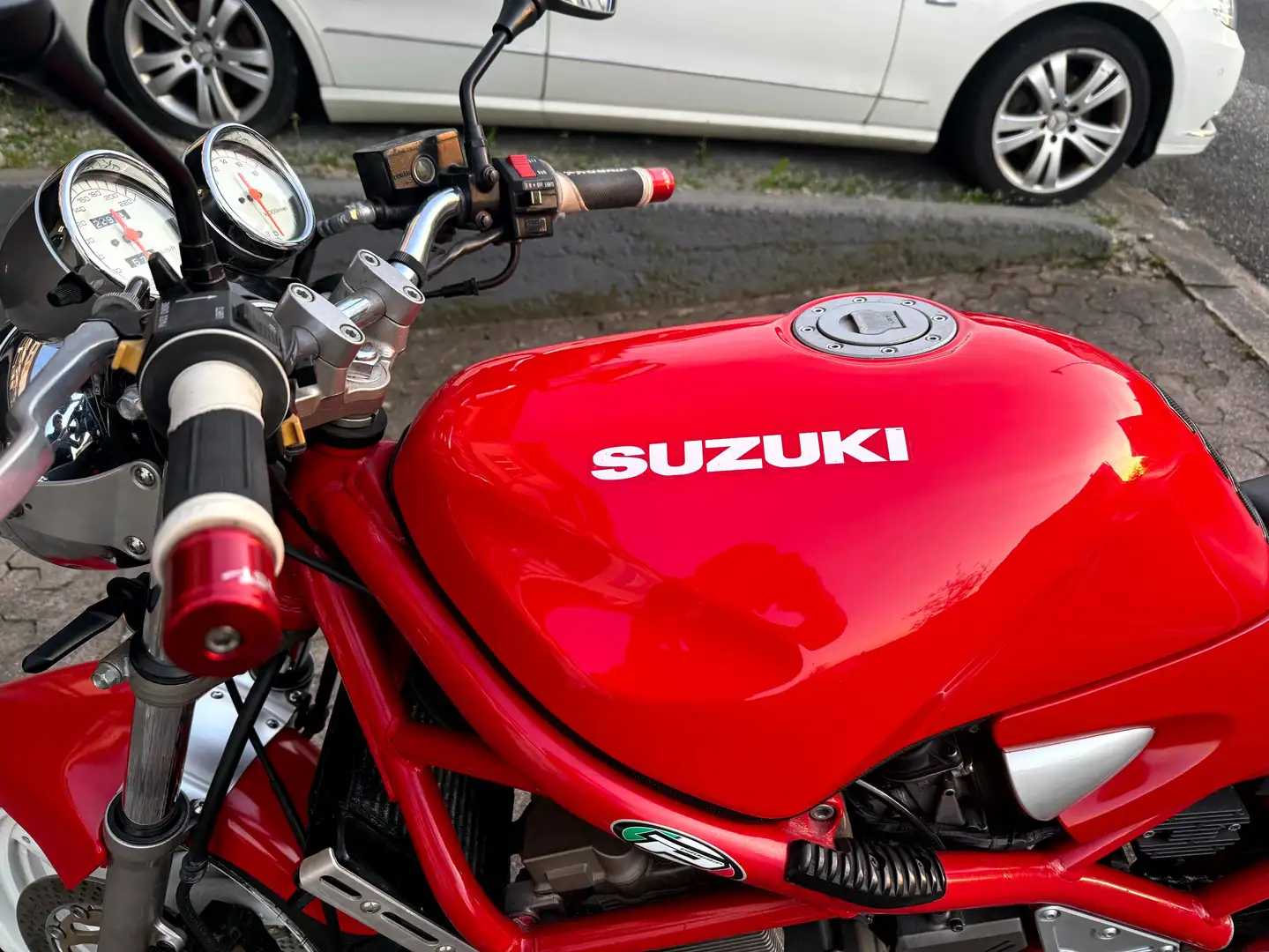 Suzuki Bandit 400 GSF 400 Rouge - 2