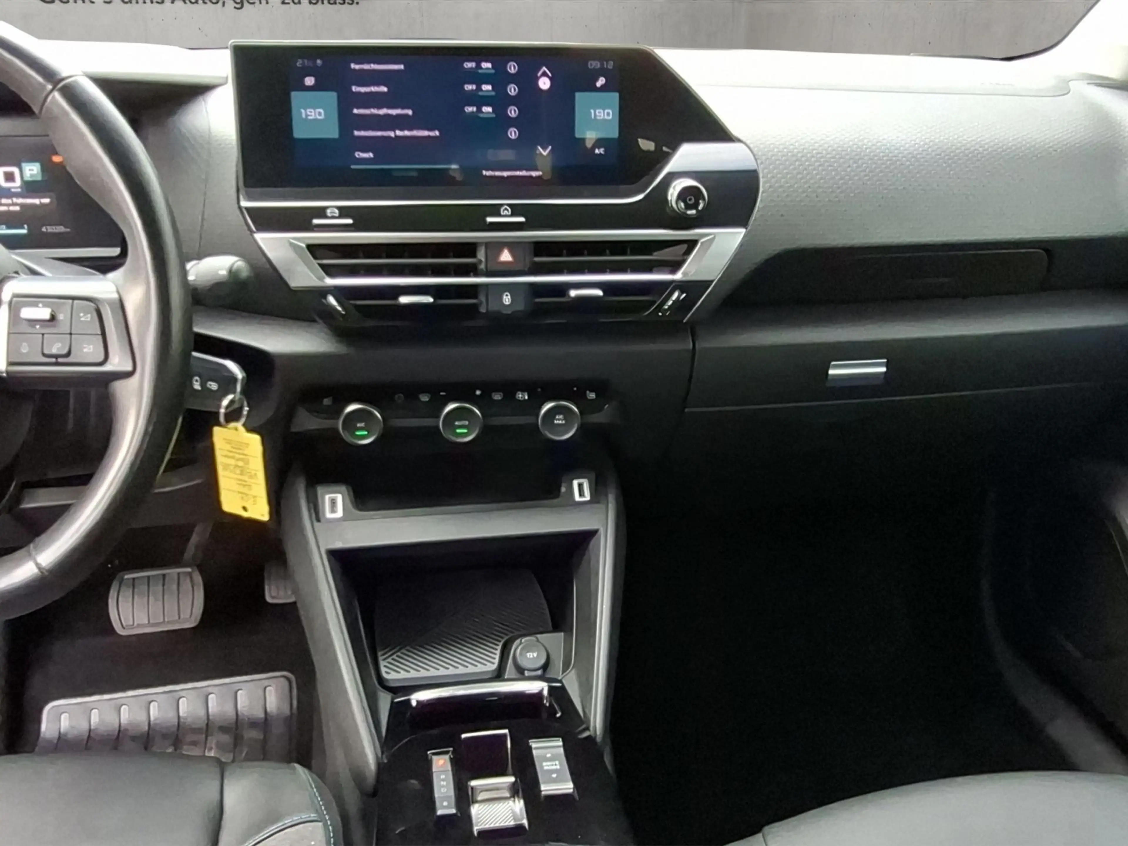 Citroen C4 e-C4 C-Series, Automatik — photo 15
