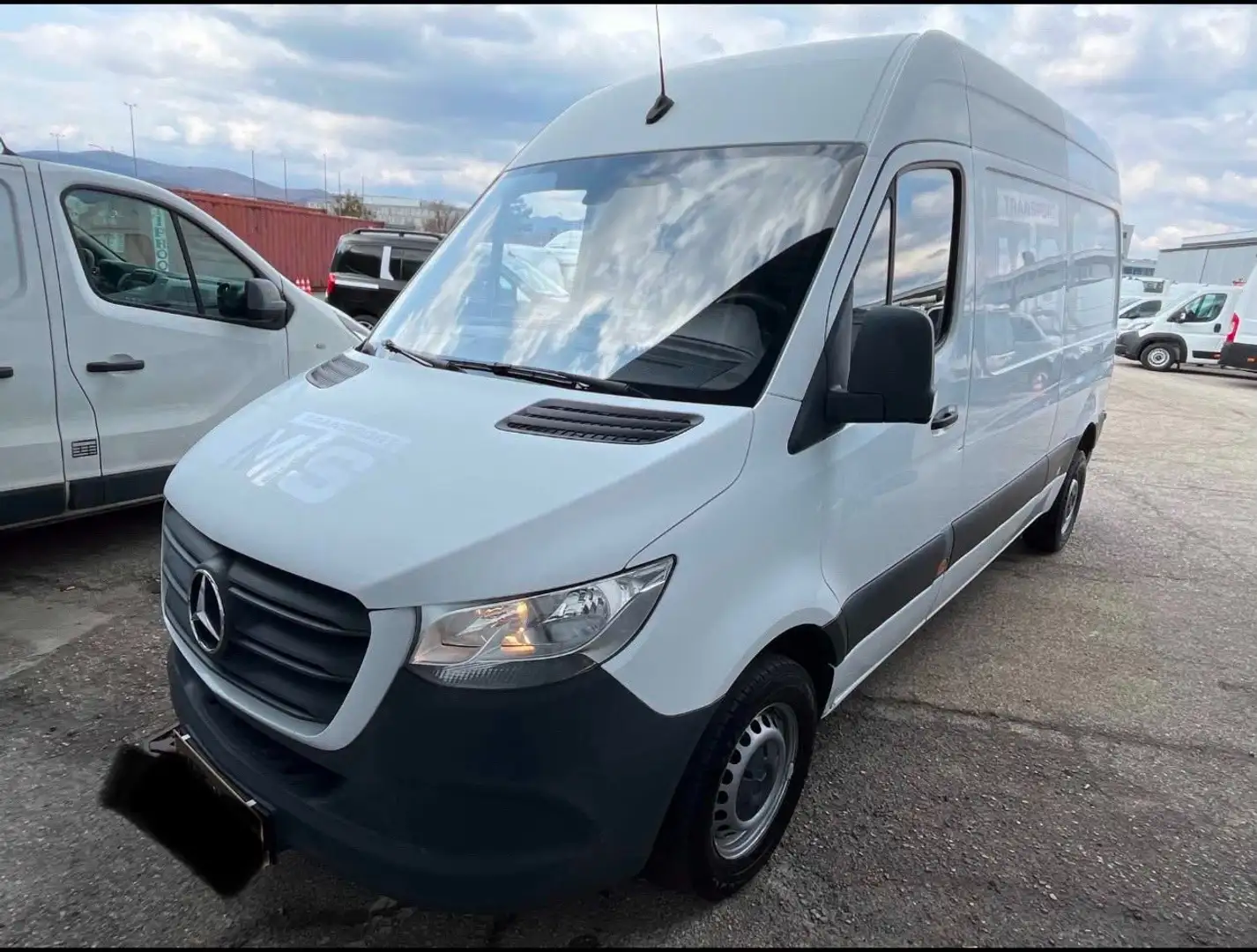 Mercedes-Benz Sprinter Weiß - 2