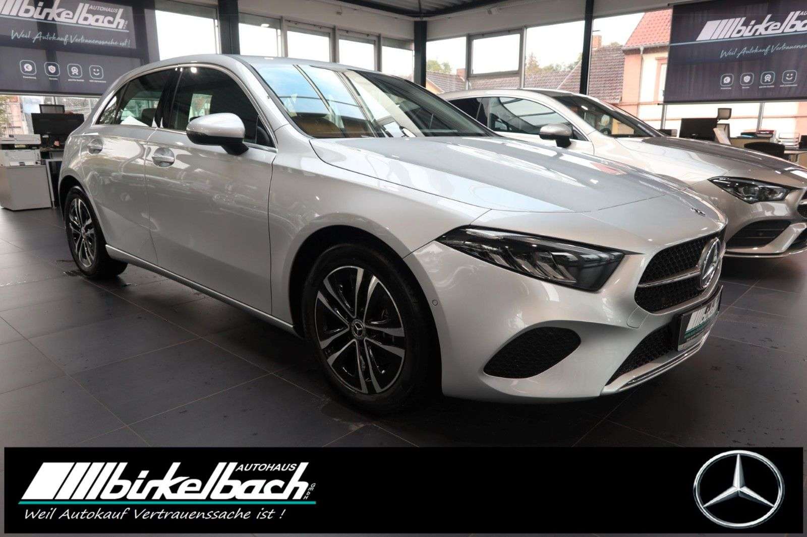 Mercedes-Benz A 180