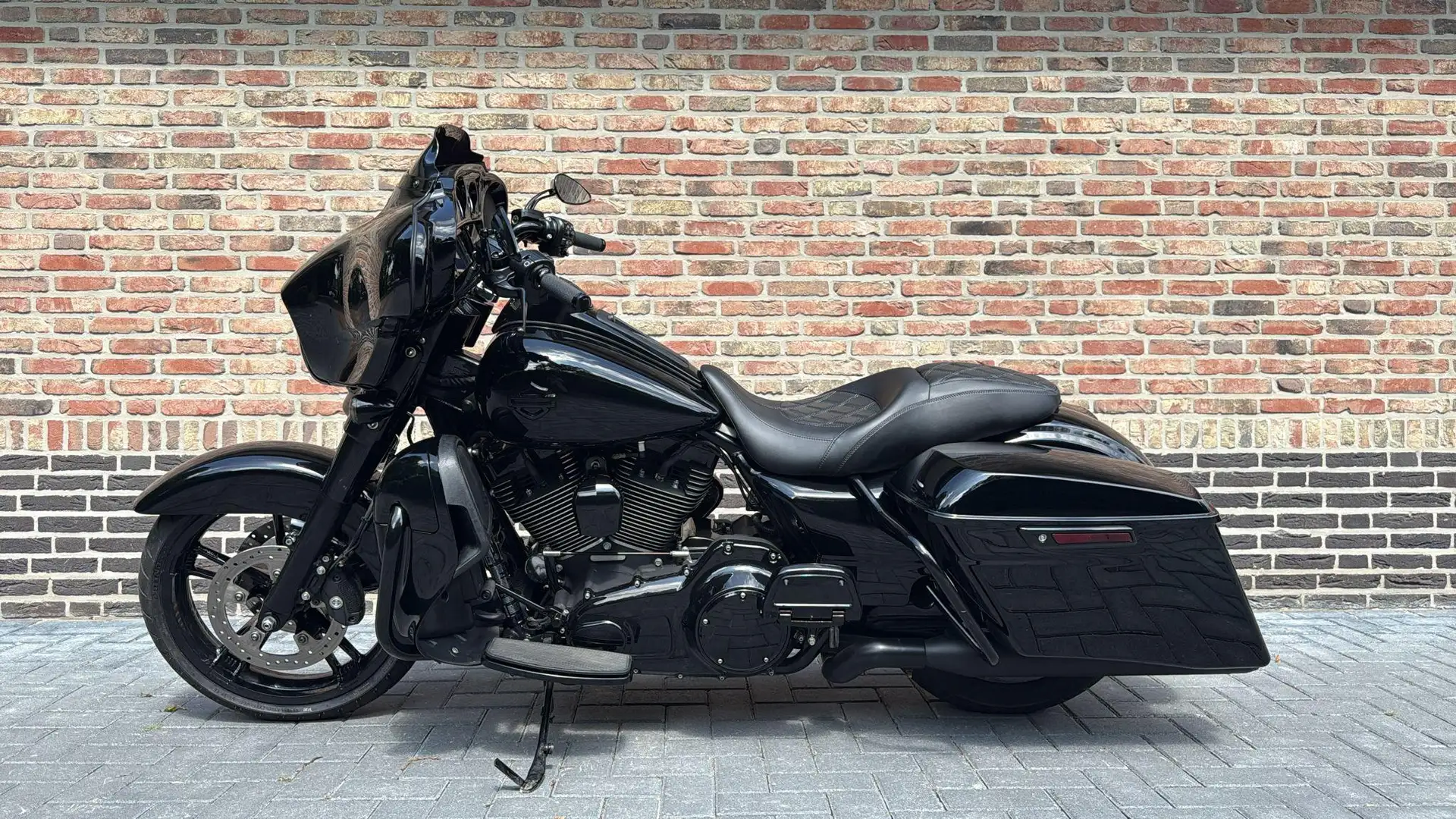 Harley-Davidson Street Glide 103 CVO Streetglide 5HD FLHX FLHXS Negru - 1