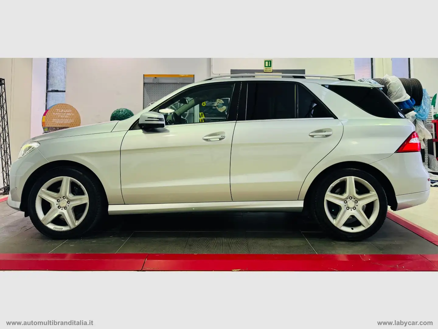 Mercedes-Benz 350 ML 350 BlueTEC 4Matic Premium Grijs - 2