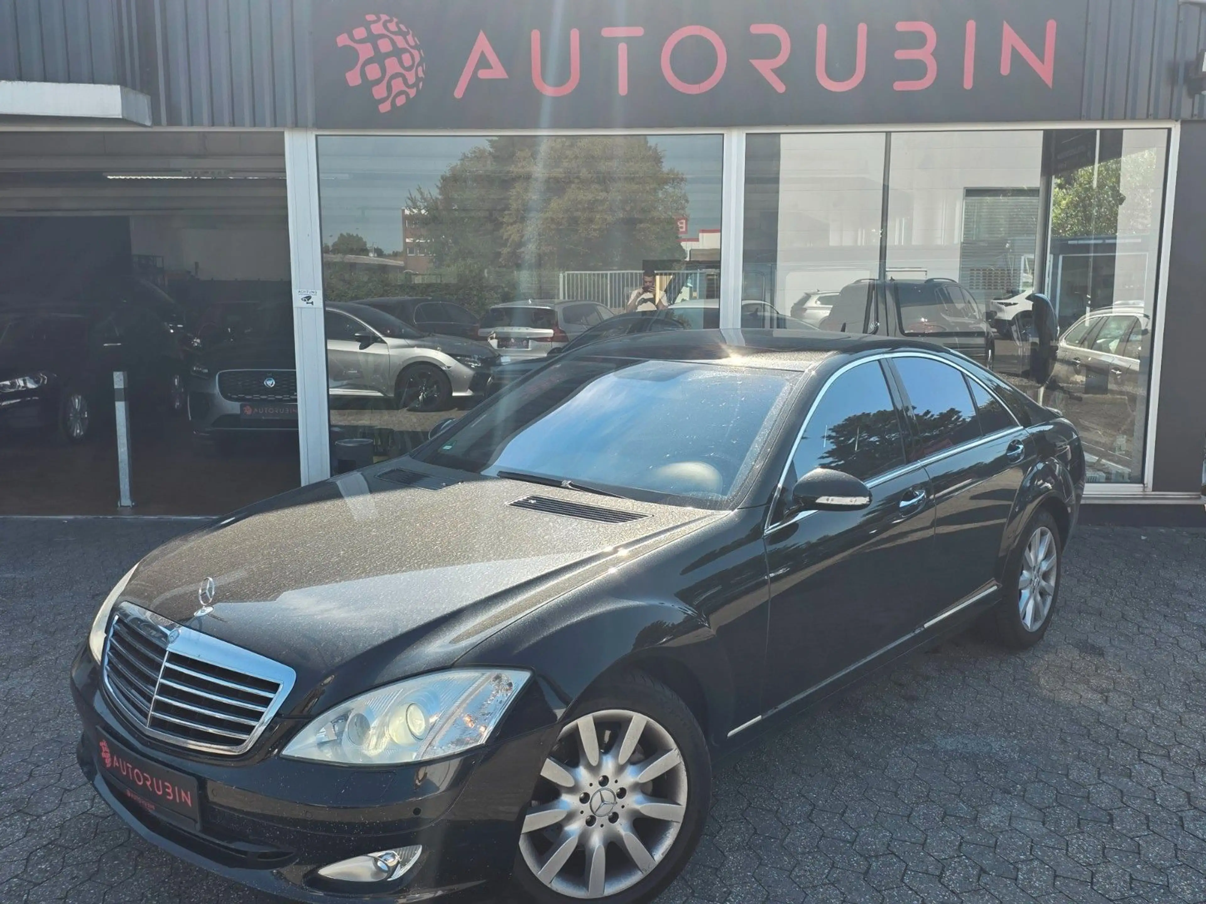 Mercedes-Benz S 500 S Limousine S 500 — photo 3