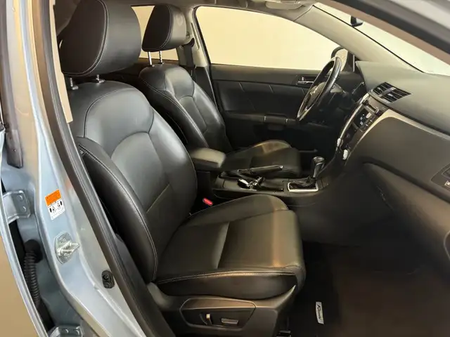Suzuki Kizashi view 11