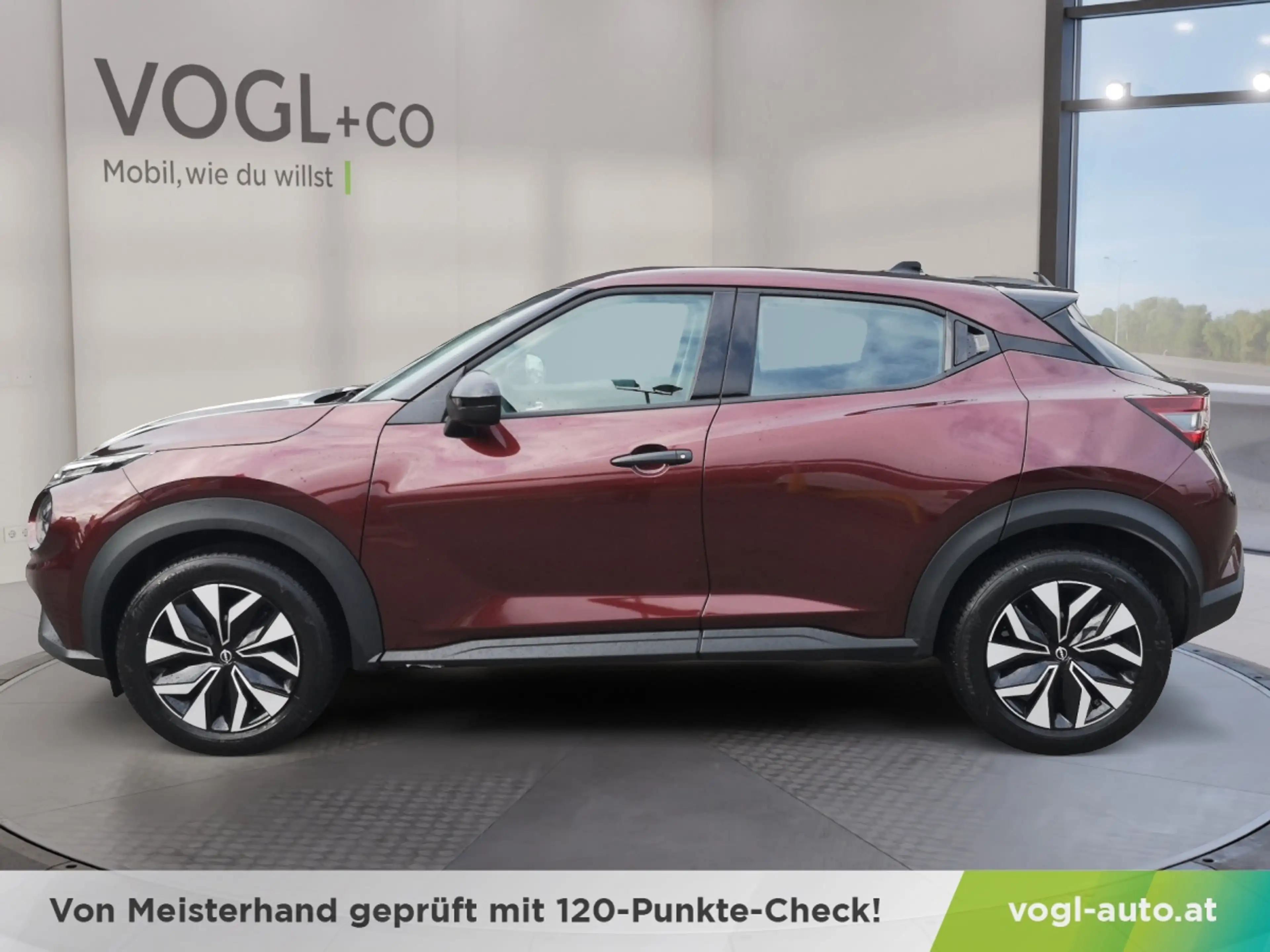Nissan Juke Acenta 1.0 DIG-T 114PS 7DCT — photo 2