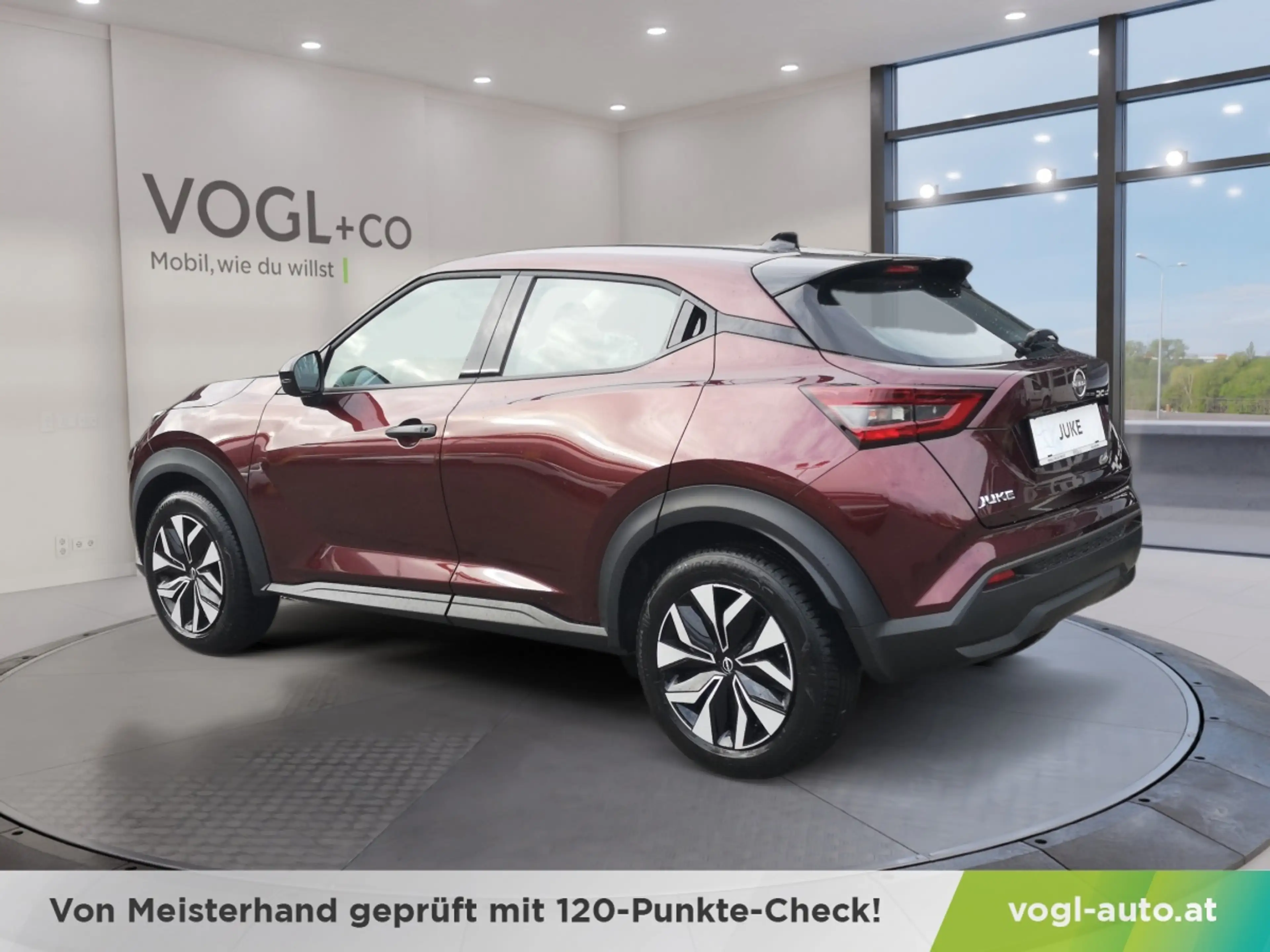 Nissan Juke Acenta 1.0 DIG-T 114PS 7DCT — photo 3