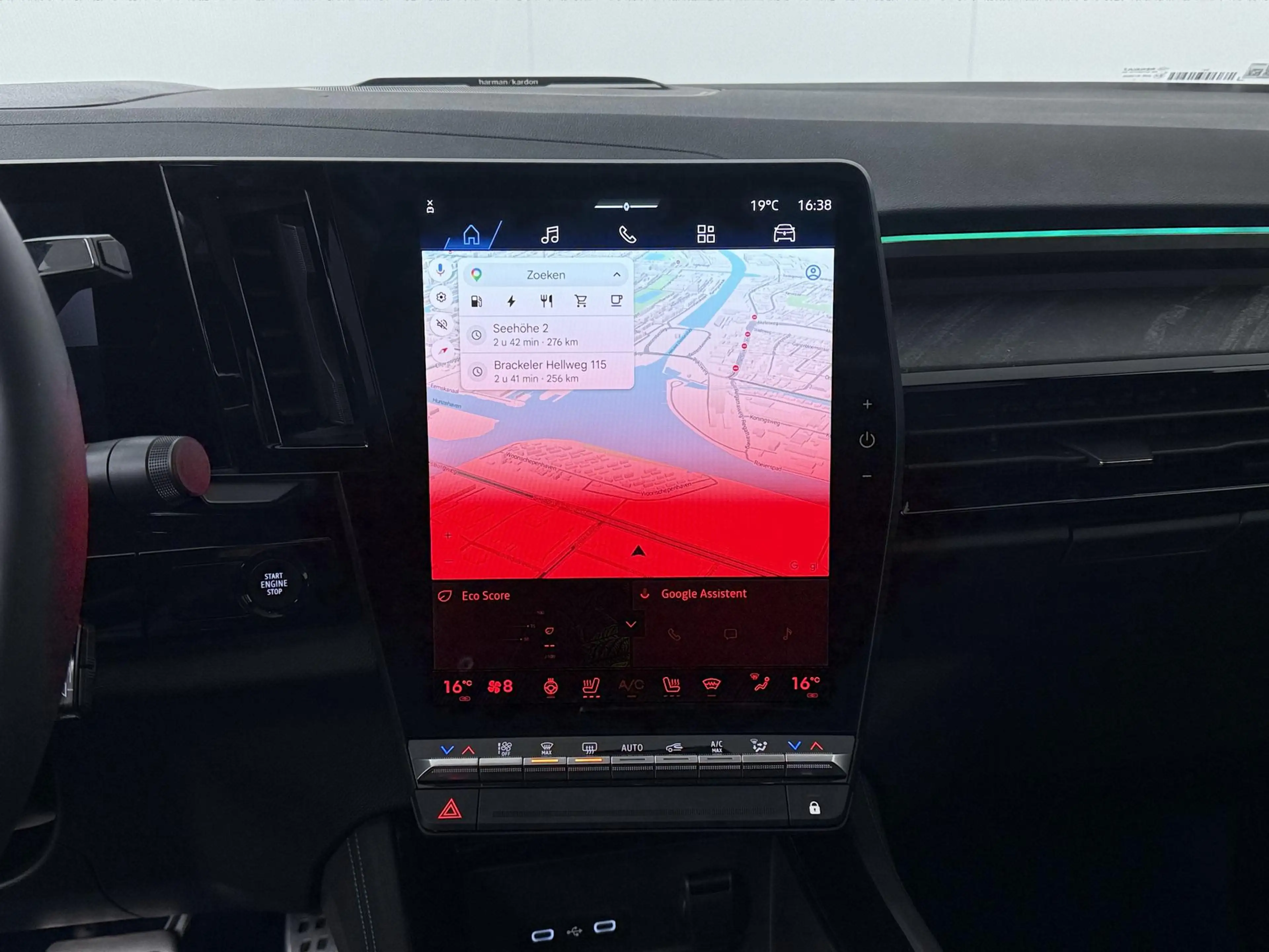 Renault Rafale atelier Alpine hyper hybrid E-Tech 4x4 300 | Panor — photo 11