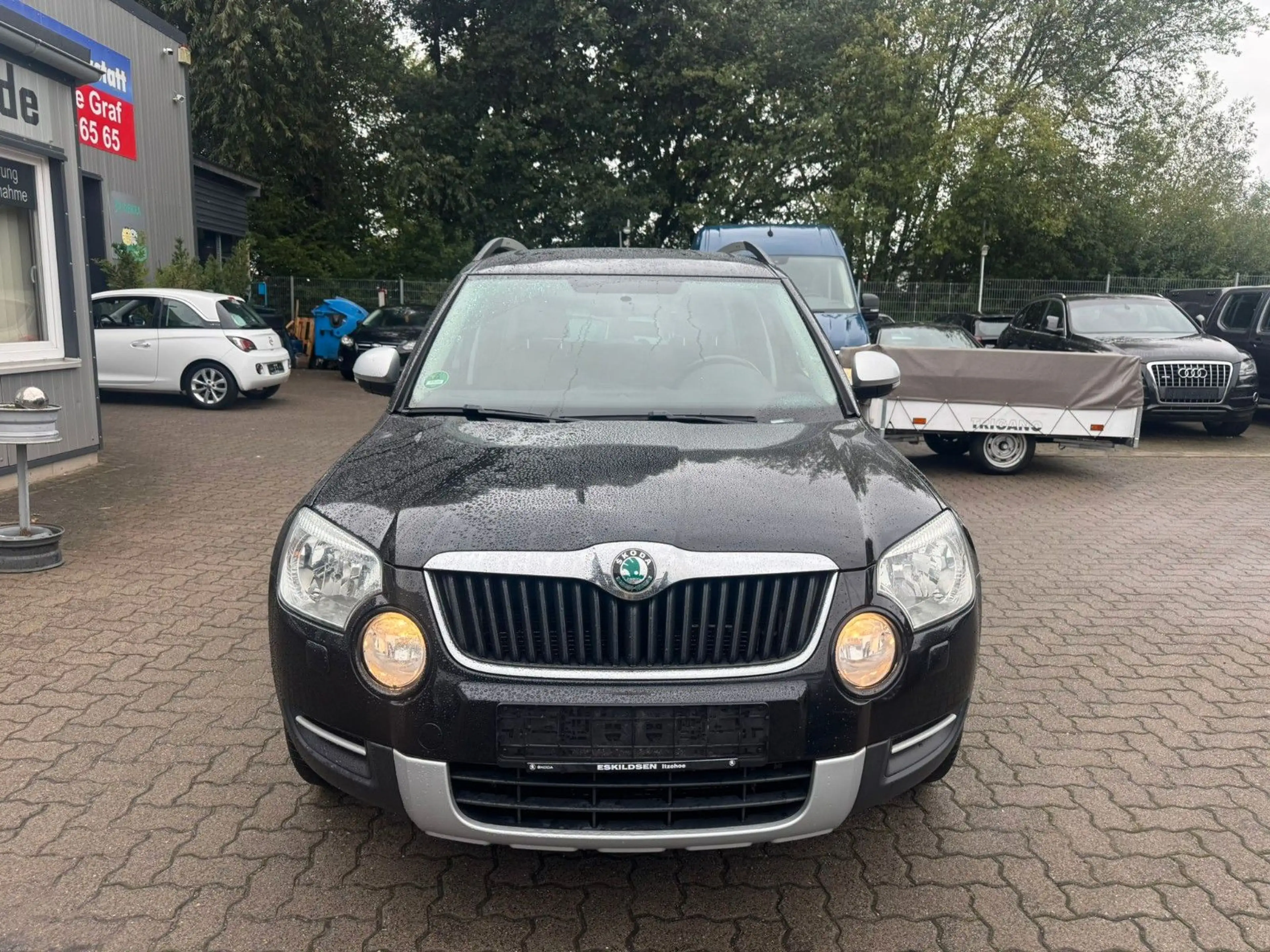 Skoda Yeti 1.4 Elegance SITZH°TEMPOM°AHK°PANO°AHK! — photo 2