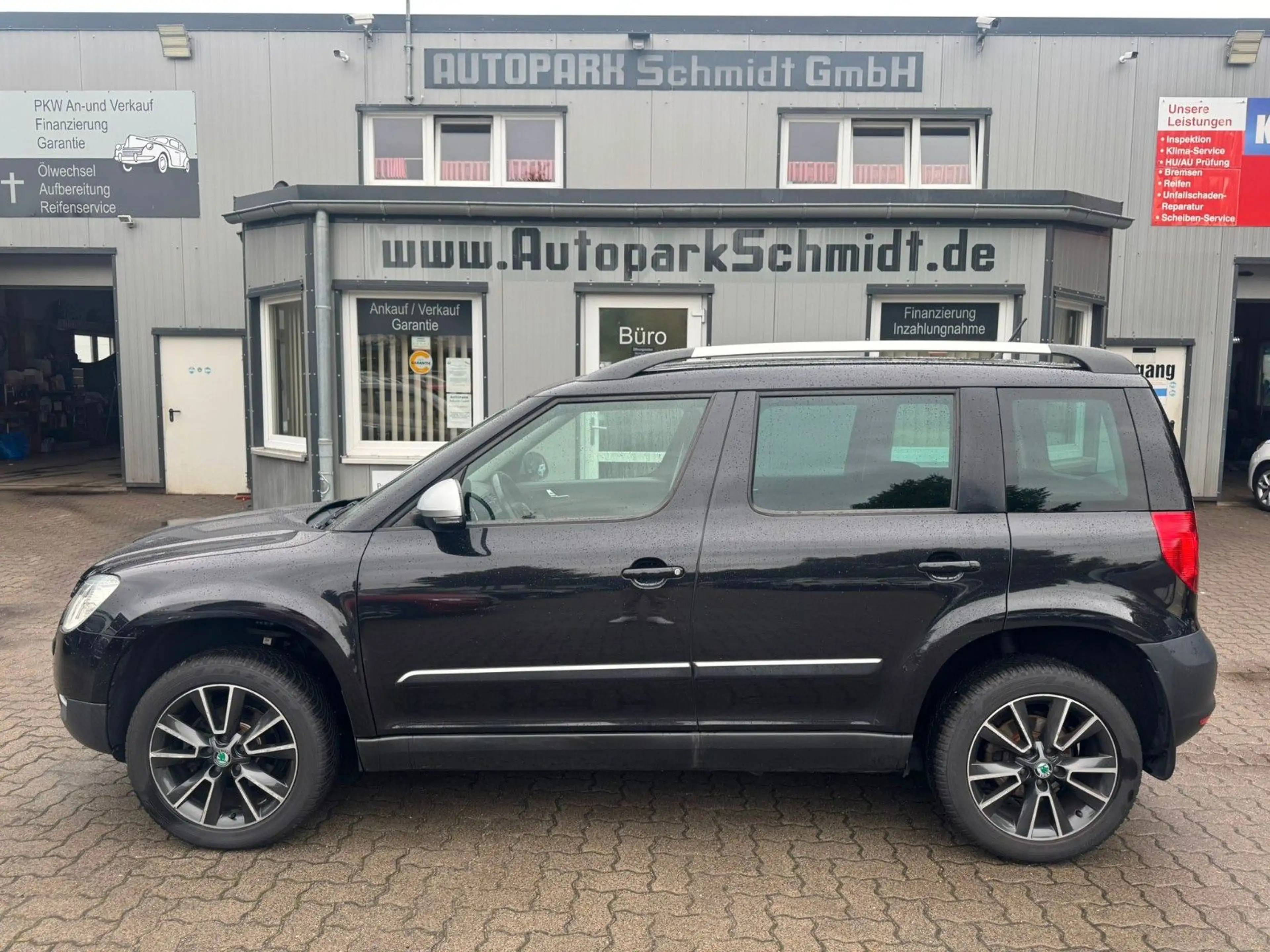 Skoda Yeti 1.4 Elegance SITZH°TEMPOM°AHK°PANO°AHK! — photo 8