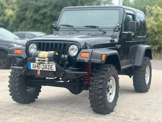 Jeep Wrangler 4.0L 60th Anniversary