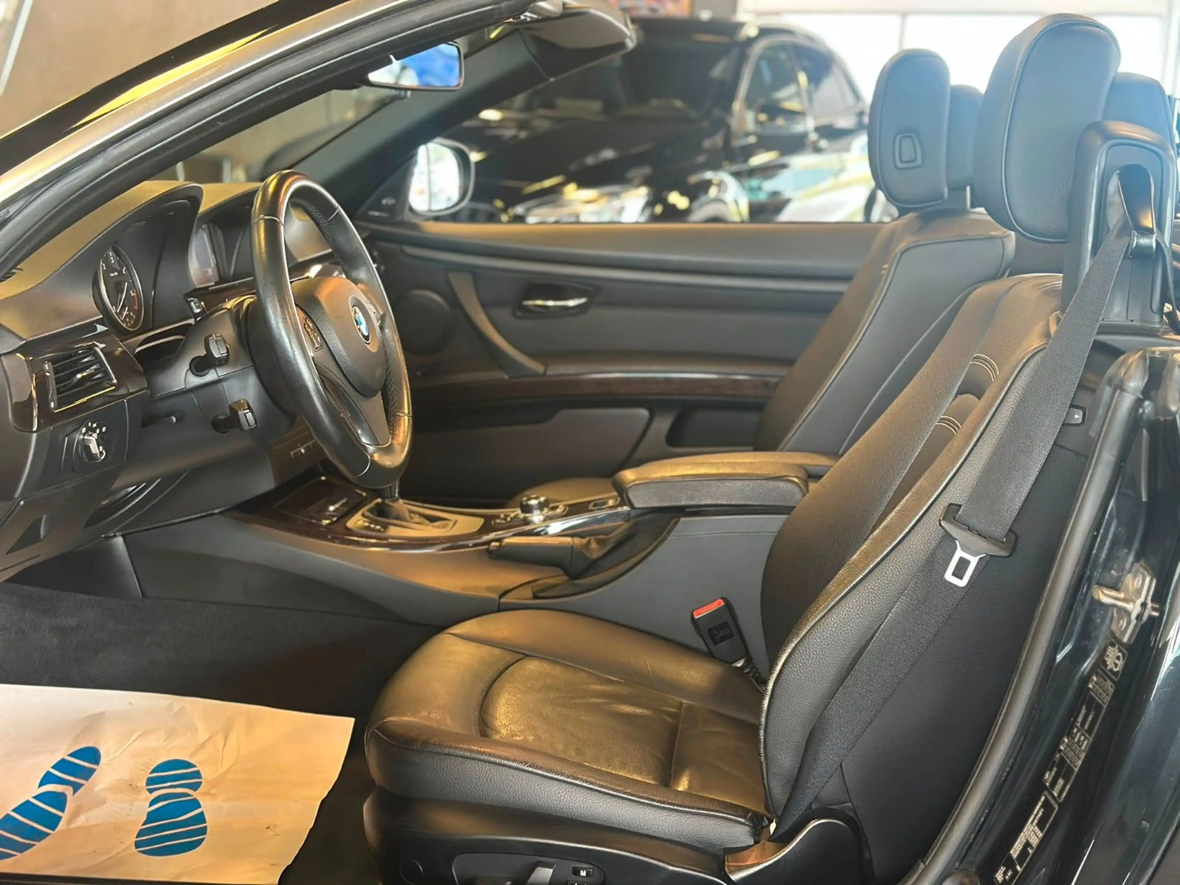 BMW 325 d * Prof. Navi * Leder * Automatik * SHZ — photo 9