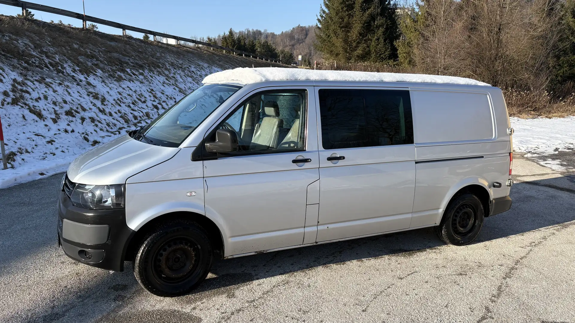 Volkswagen T5 Trans Van Silber - 1