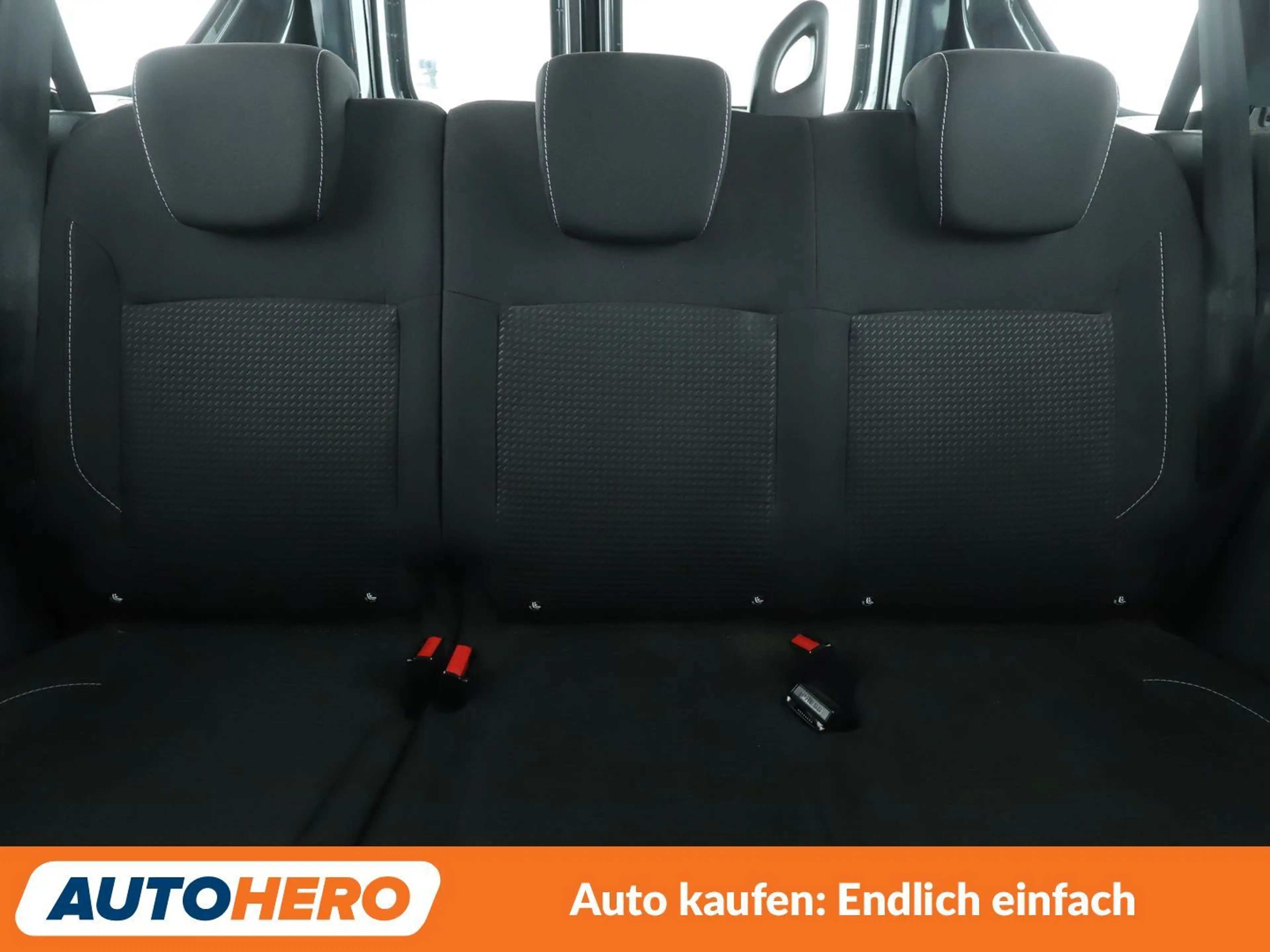 Dacia Dokker 1.2 TCe Laureate *NAV*TEMP*CAM*PDC*AHK* — photo 15