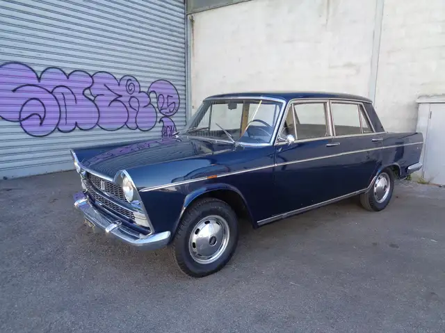 Fiat 2300 2100