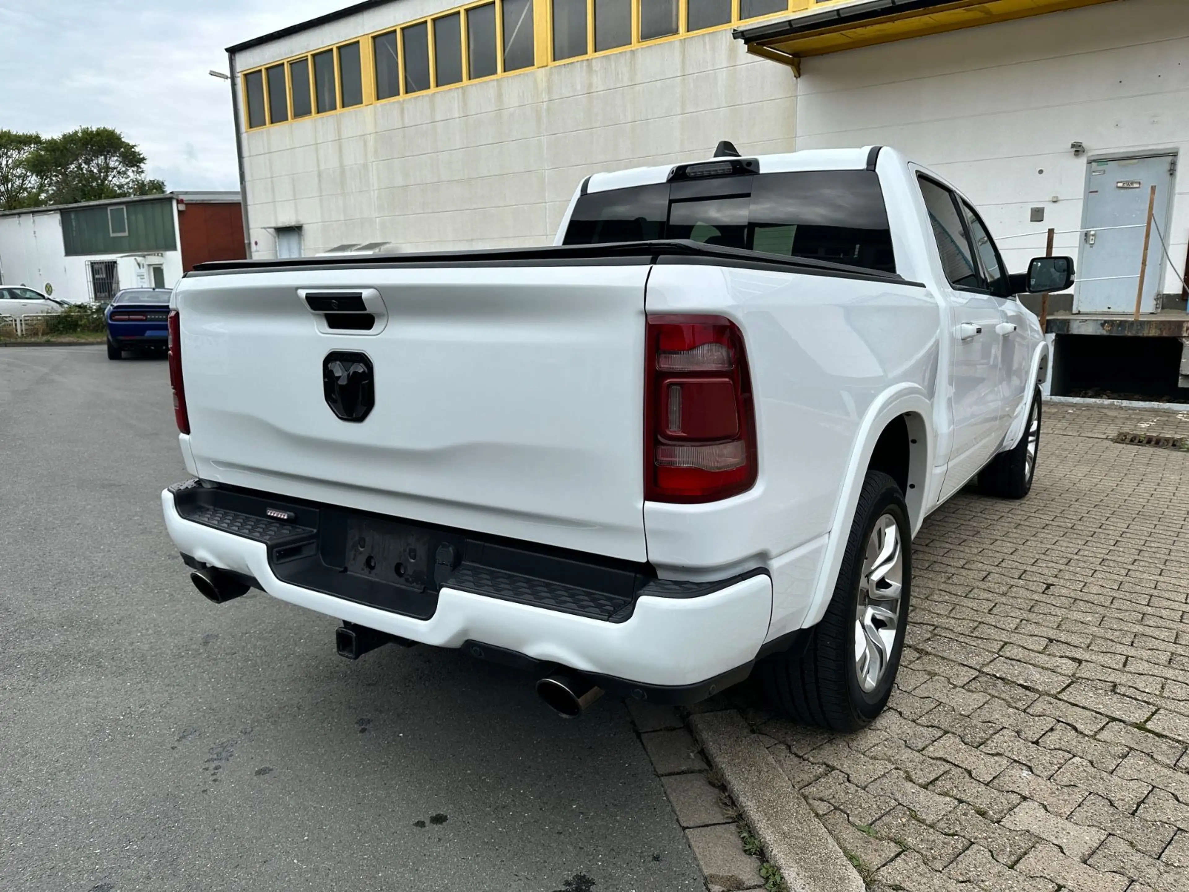 Dodge RAM LIMITED 4x4 Gas BRC LKW Zul. — photo 11
