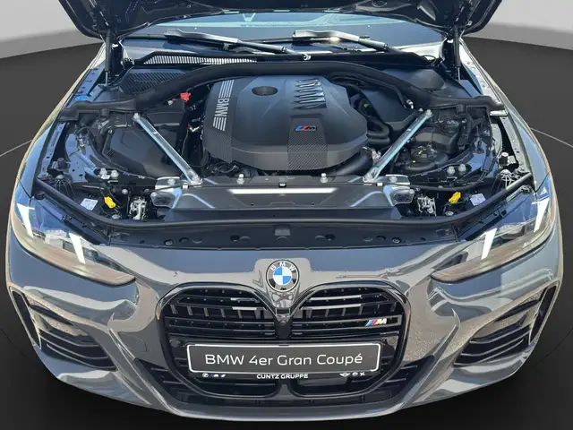 BMW 4 Series view 14