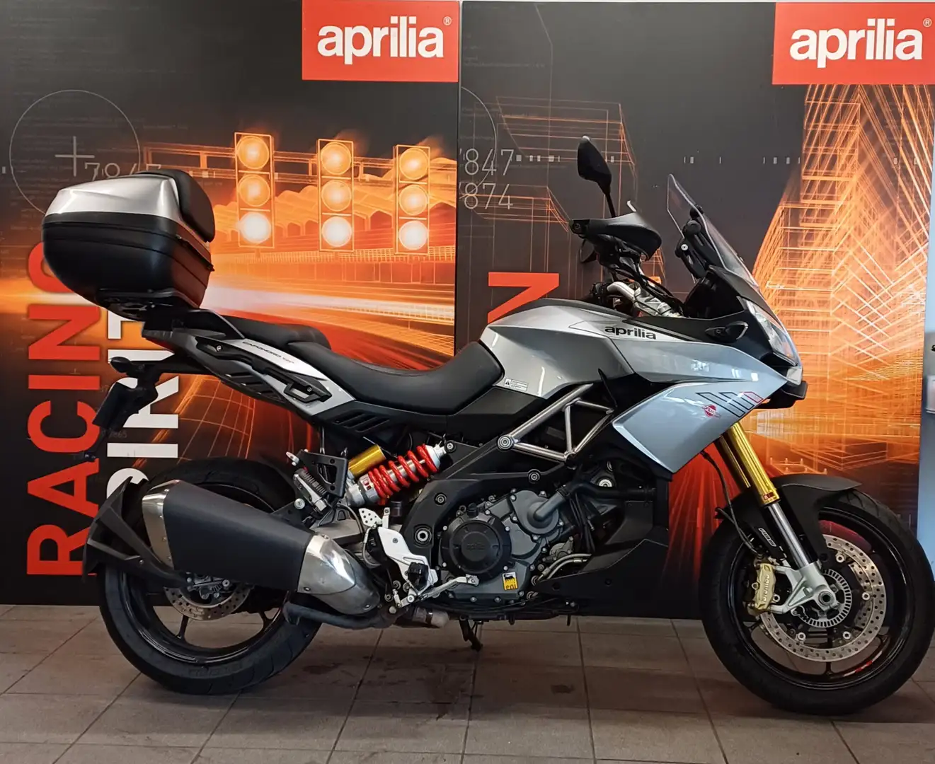Aprilia Caponord 1200 Gris - 2