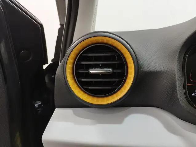 Seat Arona view 12